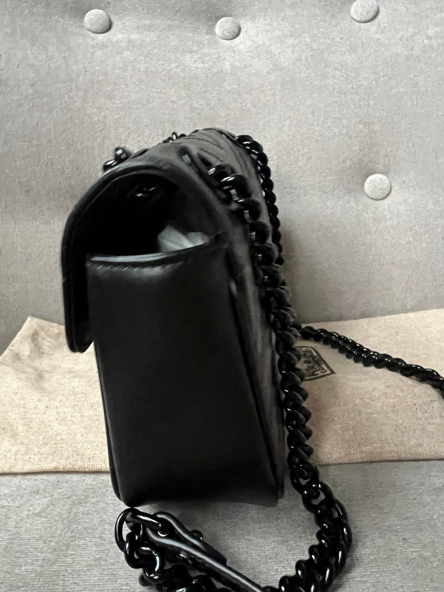 Gucci GG Black Marmont Mini Shoulder Bag