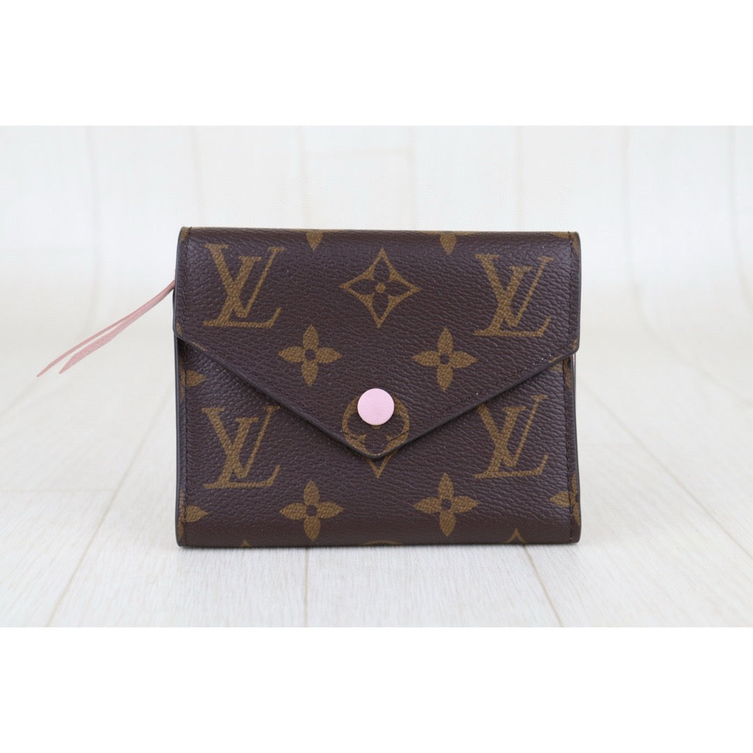 Very Good ( Rank A)｜  LV  Monogram Victorine  Wallet  IC Chips Model ｜Counter Price ￥81,400JPY｜H25022603