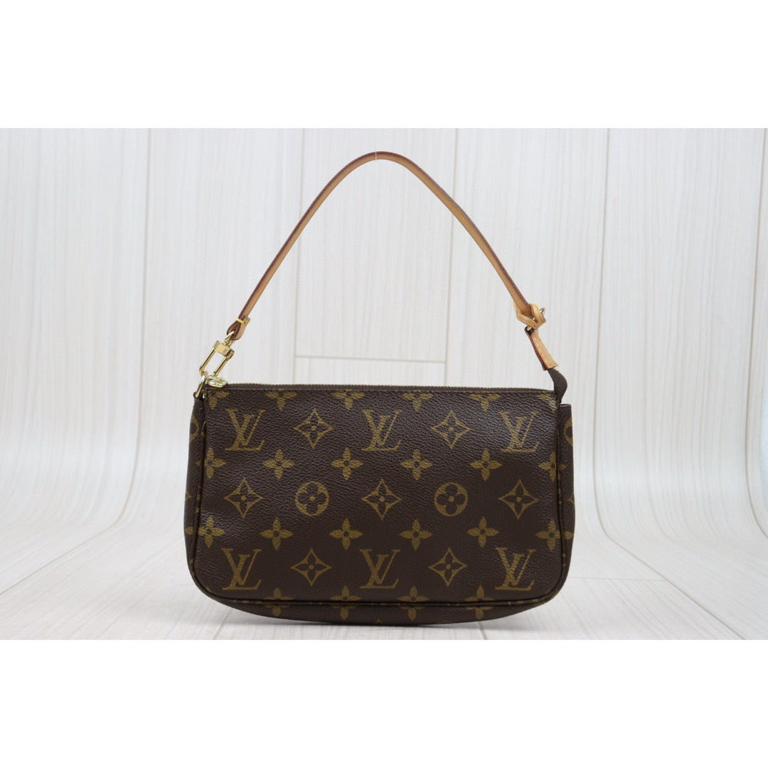 Good ( Rank AB)｜ LV Monogram Pochette Accessoires Vintage Model ｜25021301