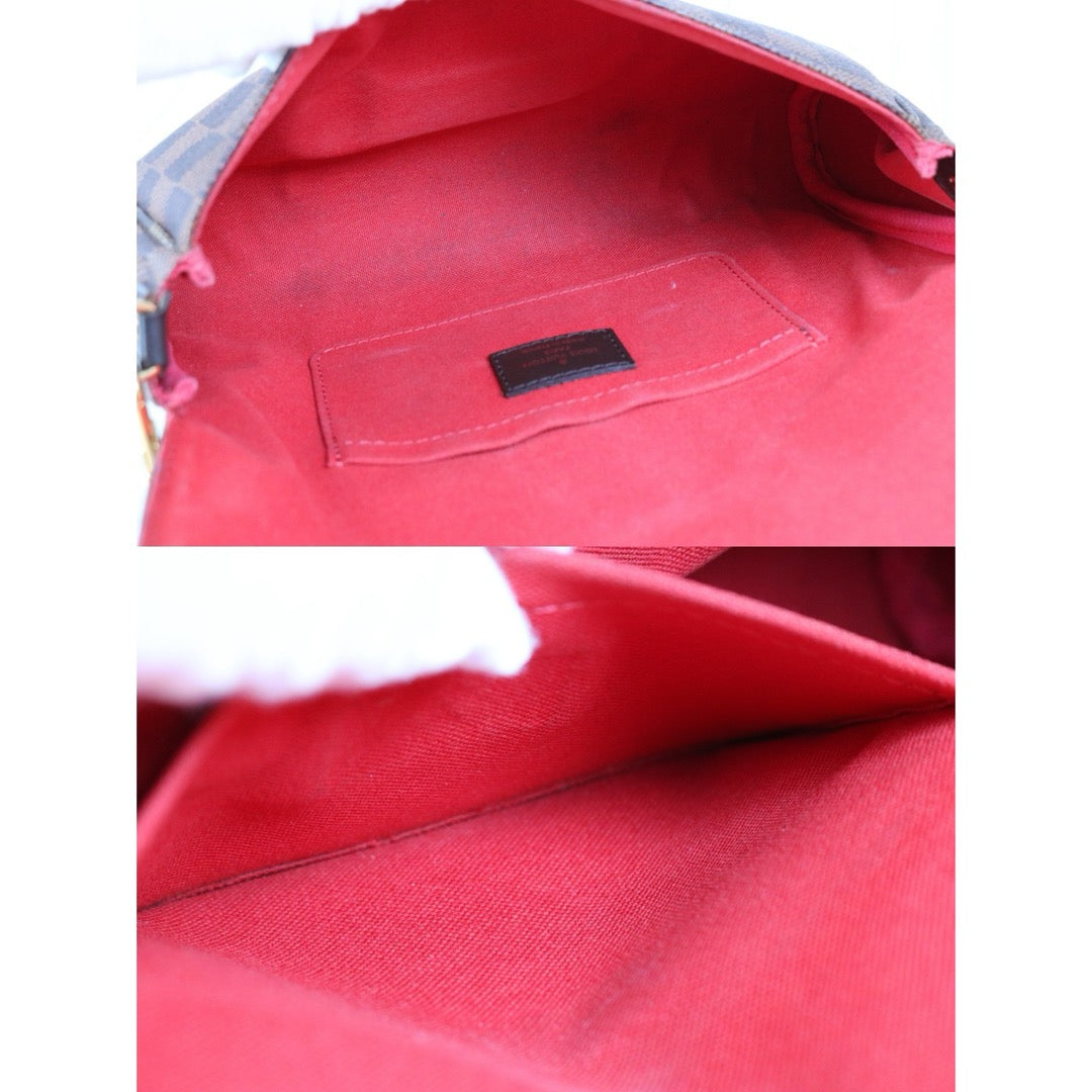 Very Good ( Rank A)｜ LV Damier Favorite MM Shoulder Bag｜S24091401