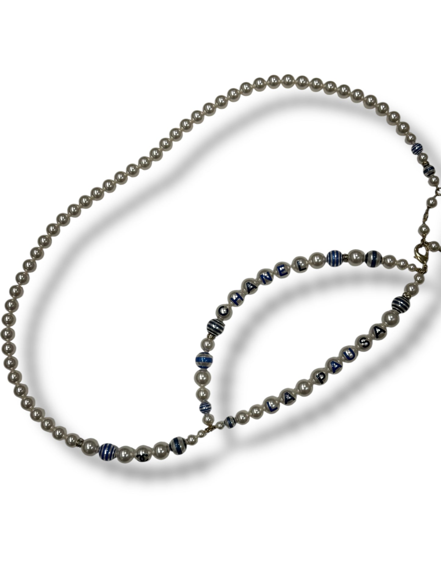 Chanel - Ceinture perles La Pausa blanches et bleues