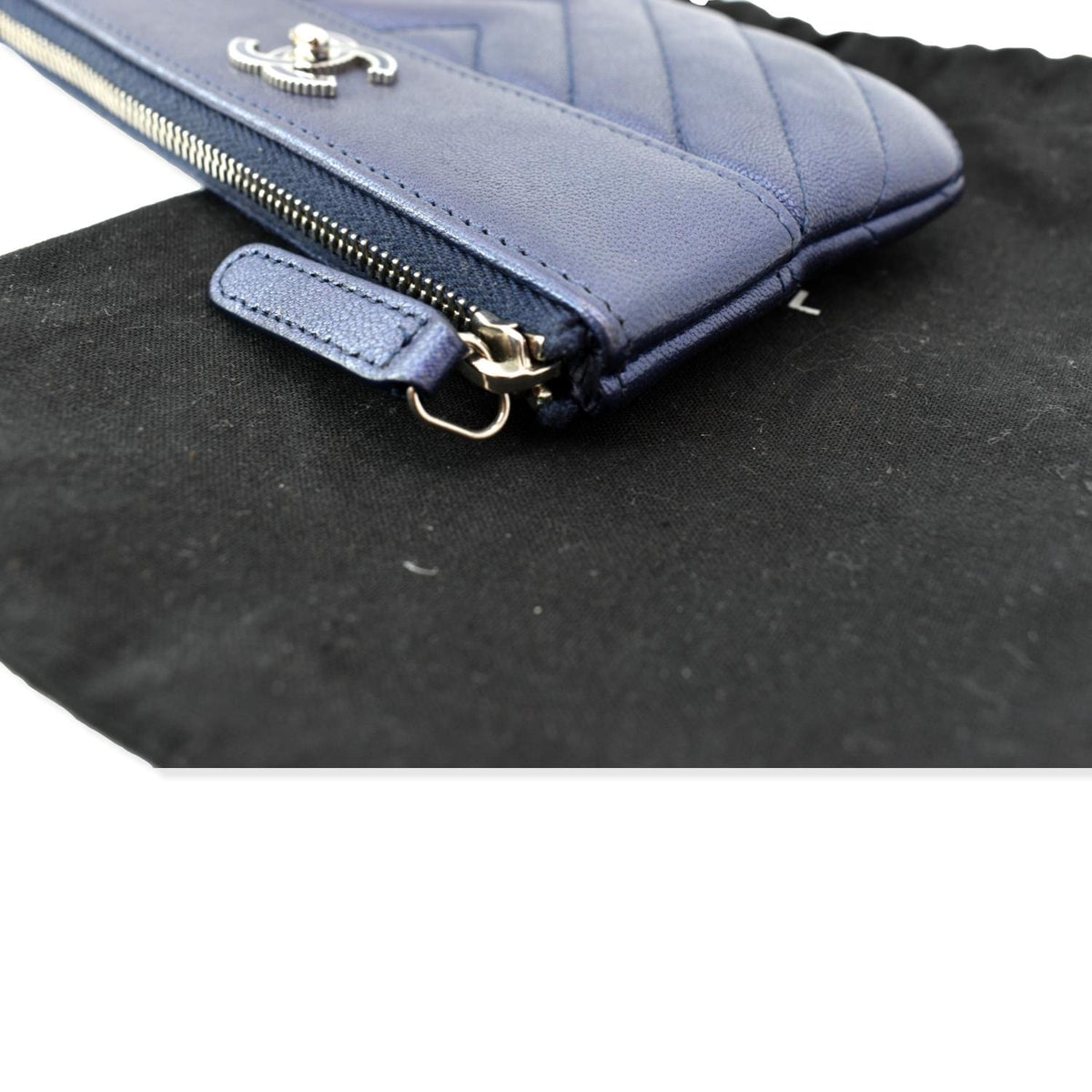 CHANEL Small Vintage Mademoiselle Leather Cosmetic Case Blue