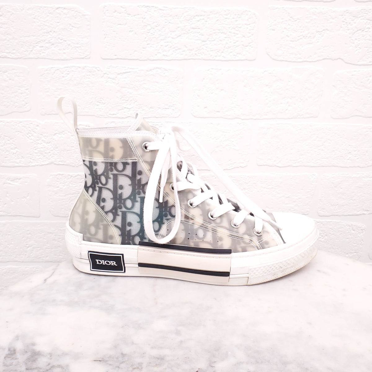 DIOR LOGO HIGHTOP SNEAKERS - SIZE 38