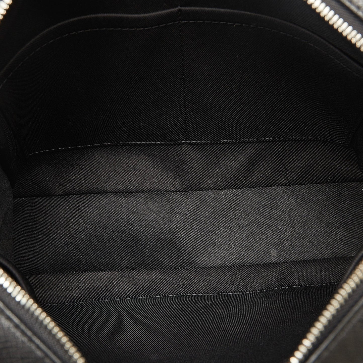 LOUIS VUITTON Taiga Anton Messenger PM Crossbody Bag