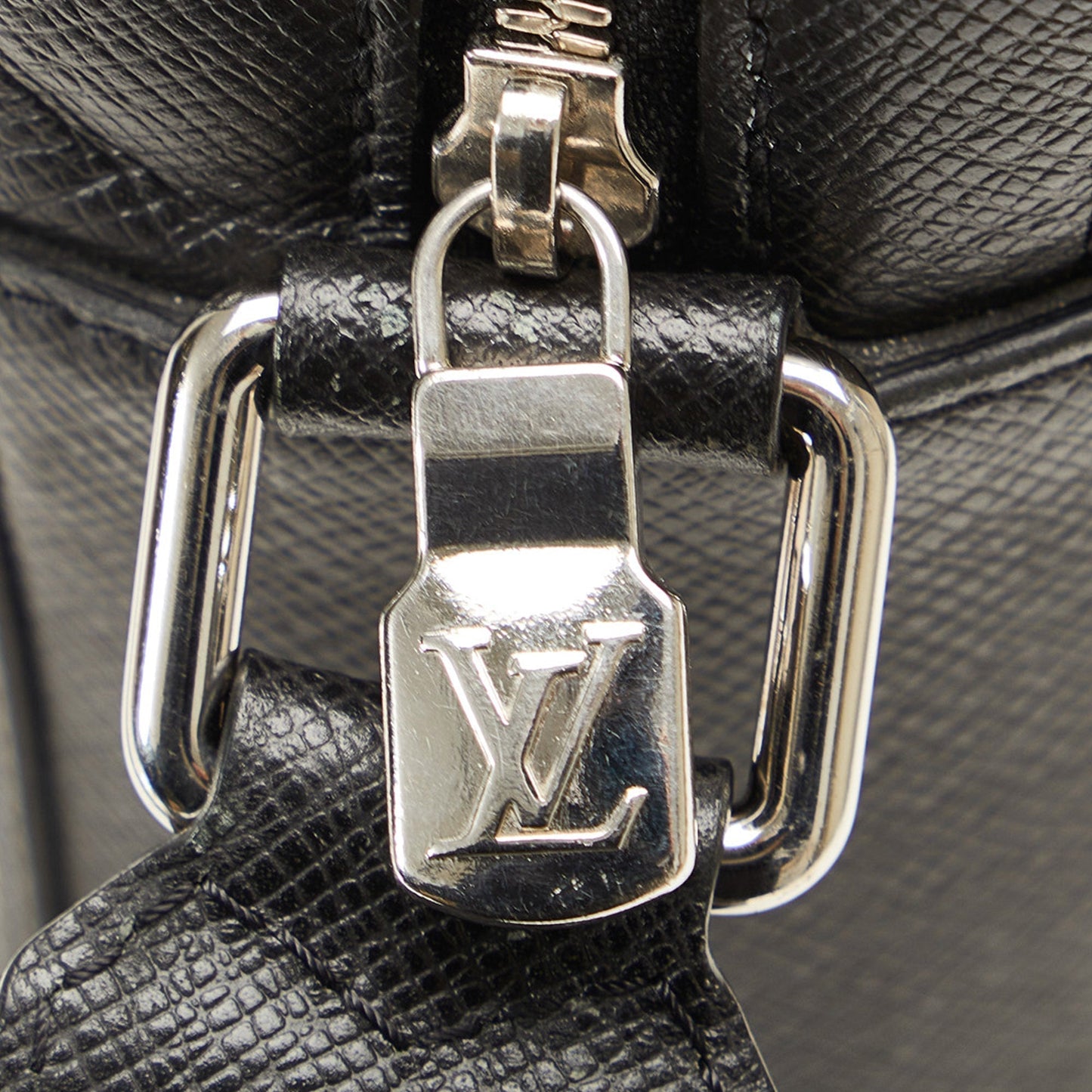LOUIS VUITTON Taiga Anton Messenger PM Crossbody Bag