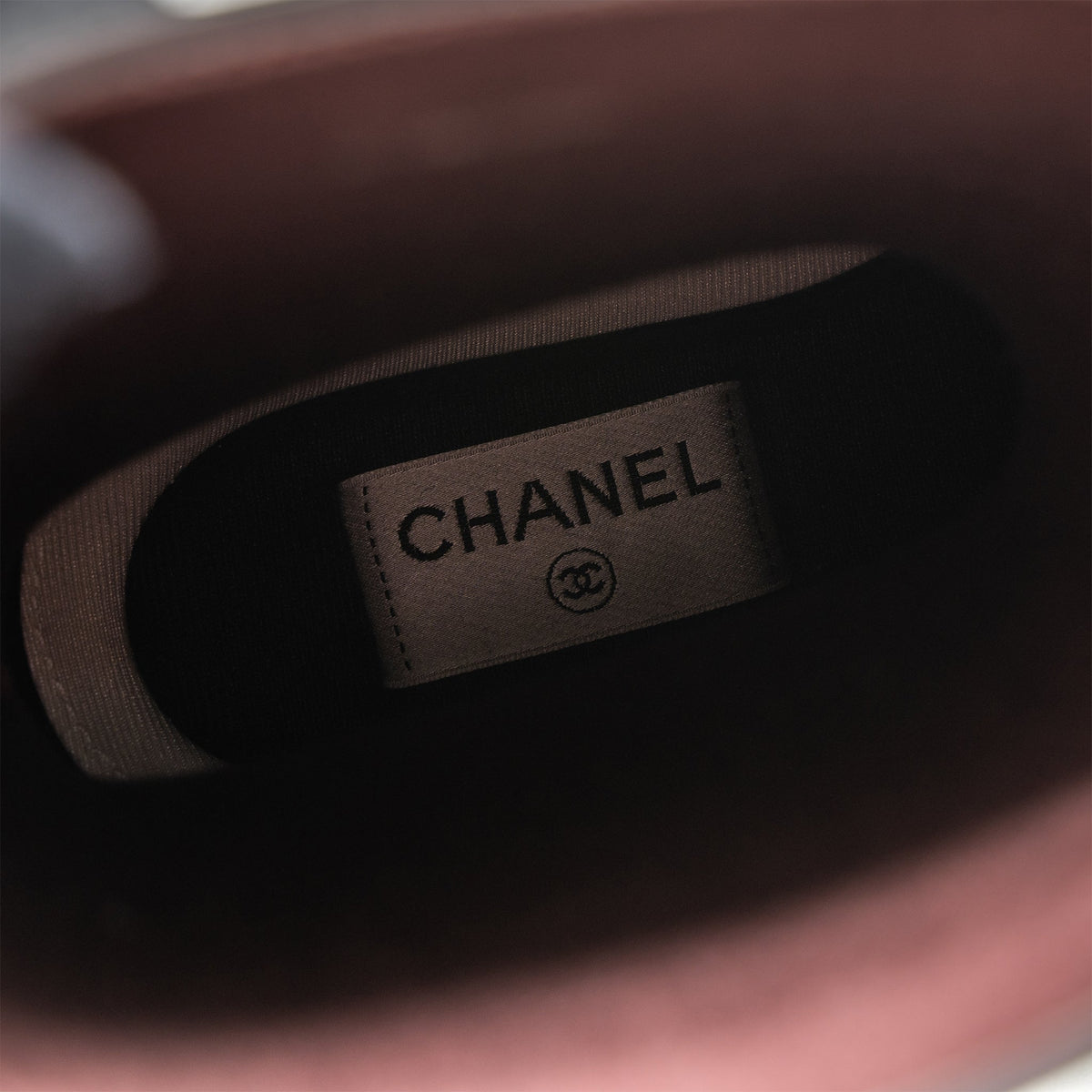 Chanel Size 35 Rubber Boots Black/White