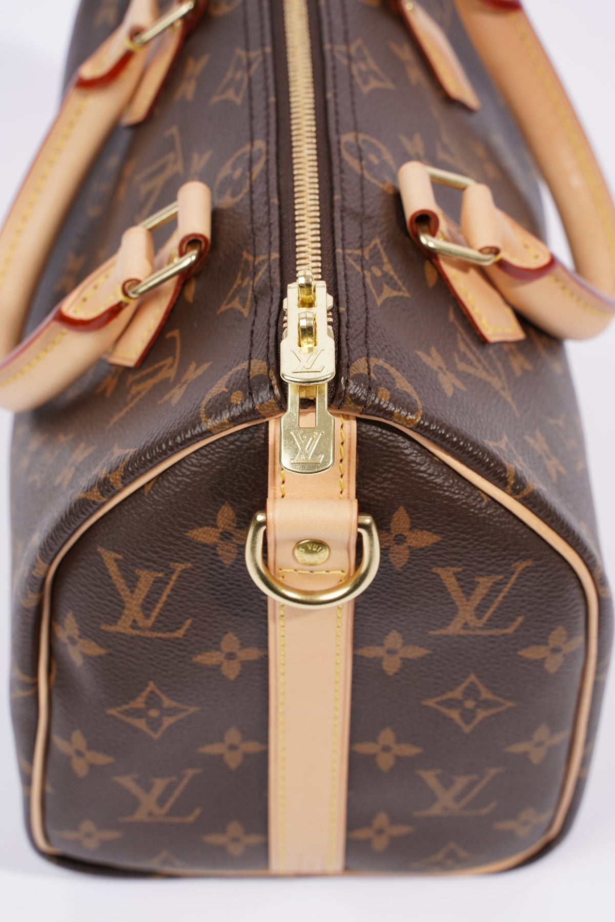 Louis Vuitton Womens Speedy Bandouliere Monogram Canvas 25