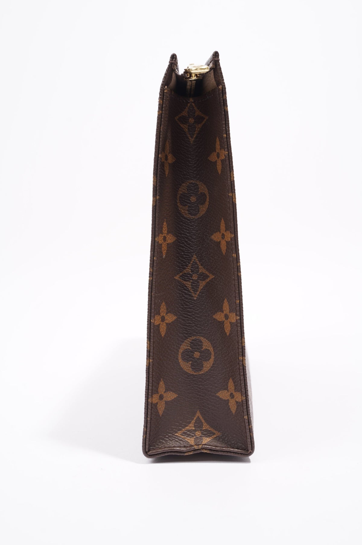 Louis Vuitton Toiletry Pouch Monogram 26