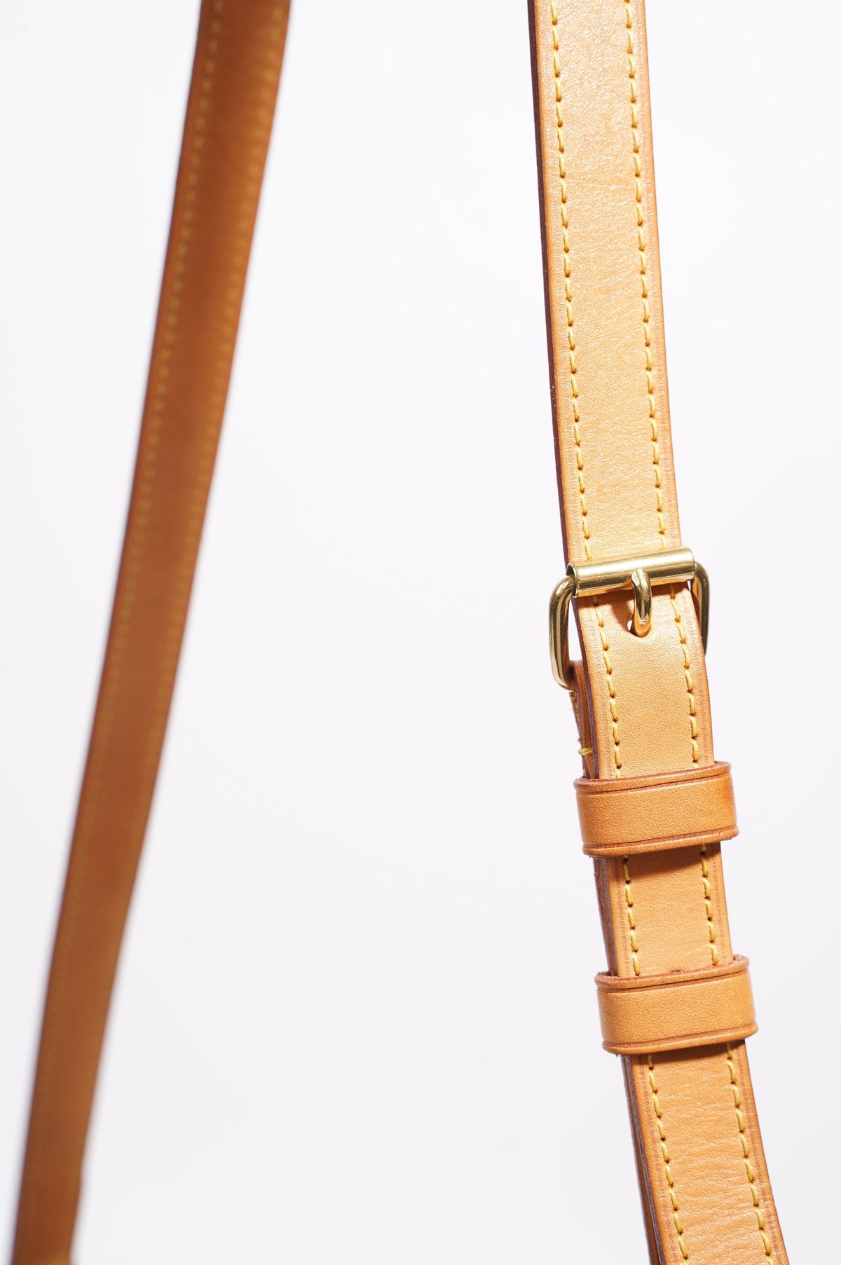 Louis Vuitton Womens Speedy Bandouliere Monogram Canvas 30