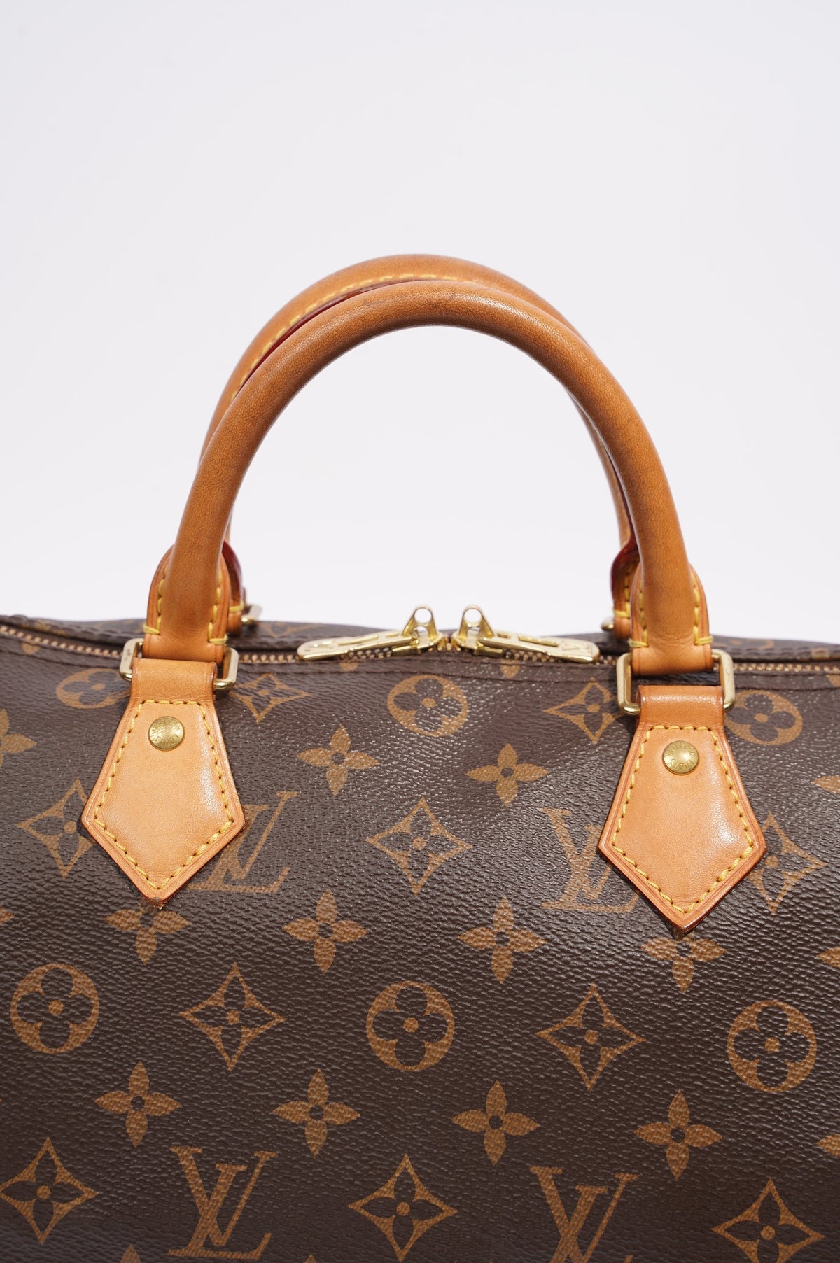 Louis Vuitton Womens Speedy Bandouliere Monogram Canvas 30