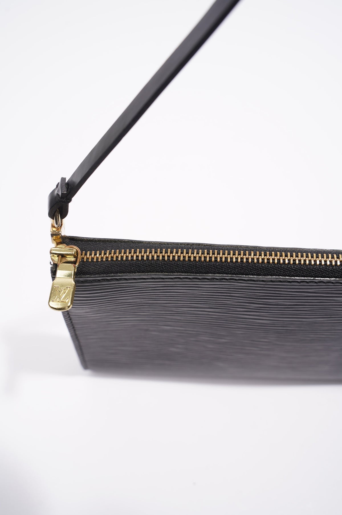 Louis Vuitton Womens Epi Pochette Accessoire Bag Black Epi Leather