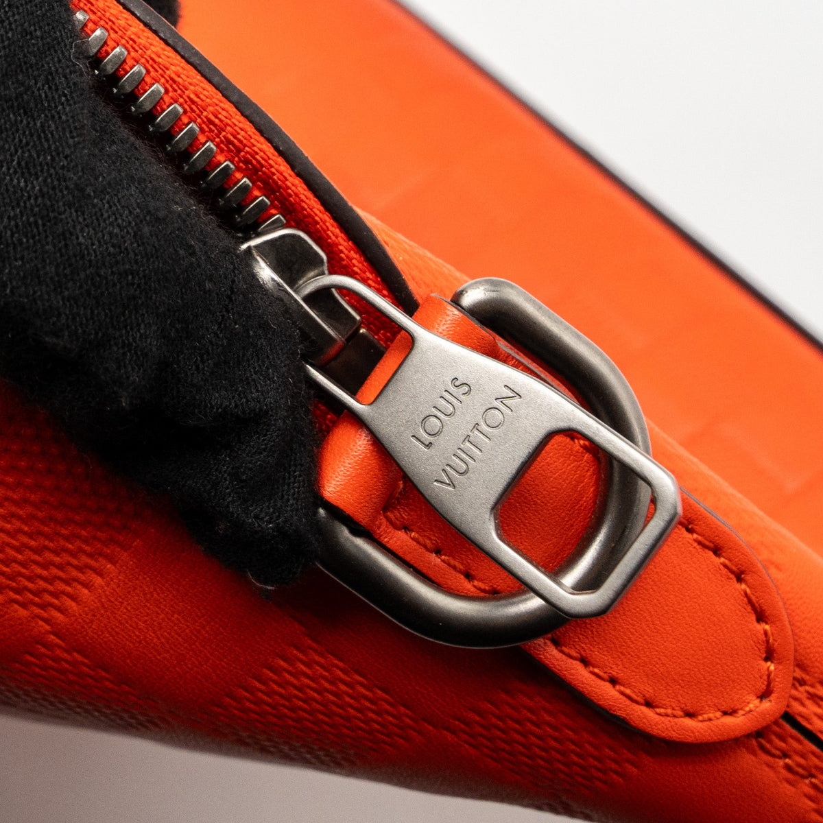 Louis Vuitton Porte-Documents Jour Damier Infini Orange SHW