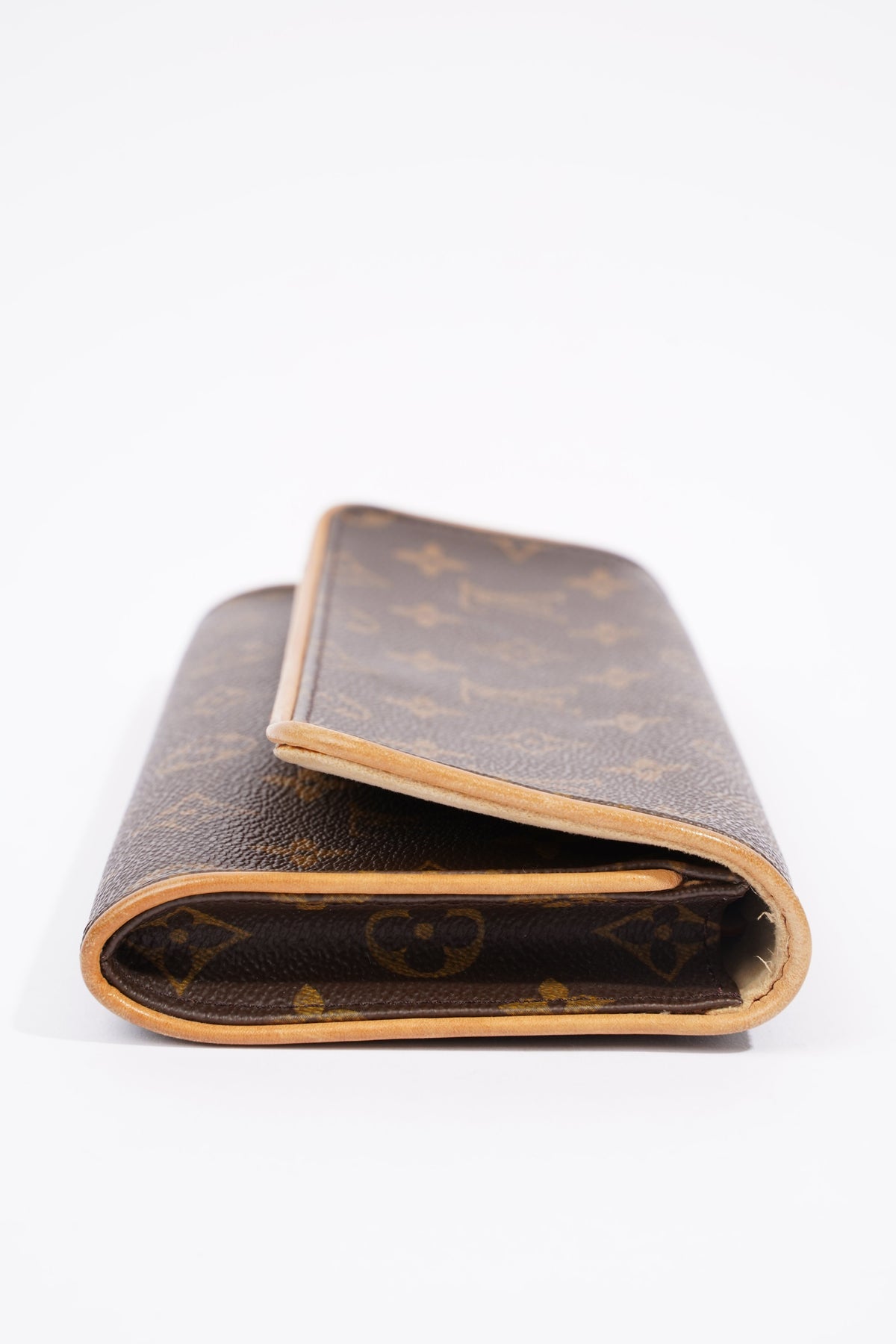 Louis Vuitton Womens Vintage Pochette Twin Monogram Canvas GM