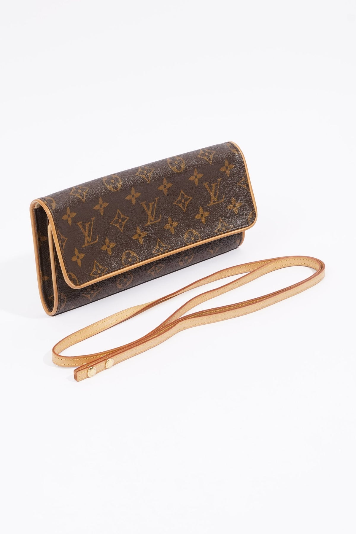 Louis Vuitton Womens Vintage Pochette Twin Monogram Canvas GM