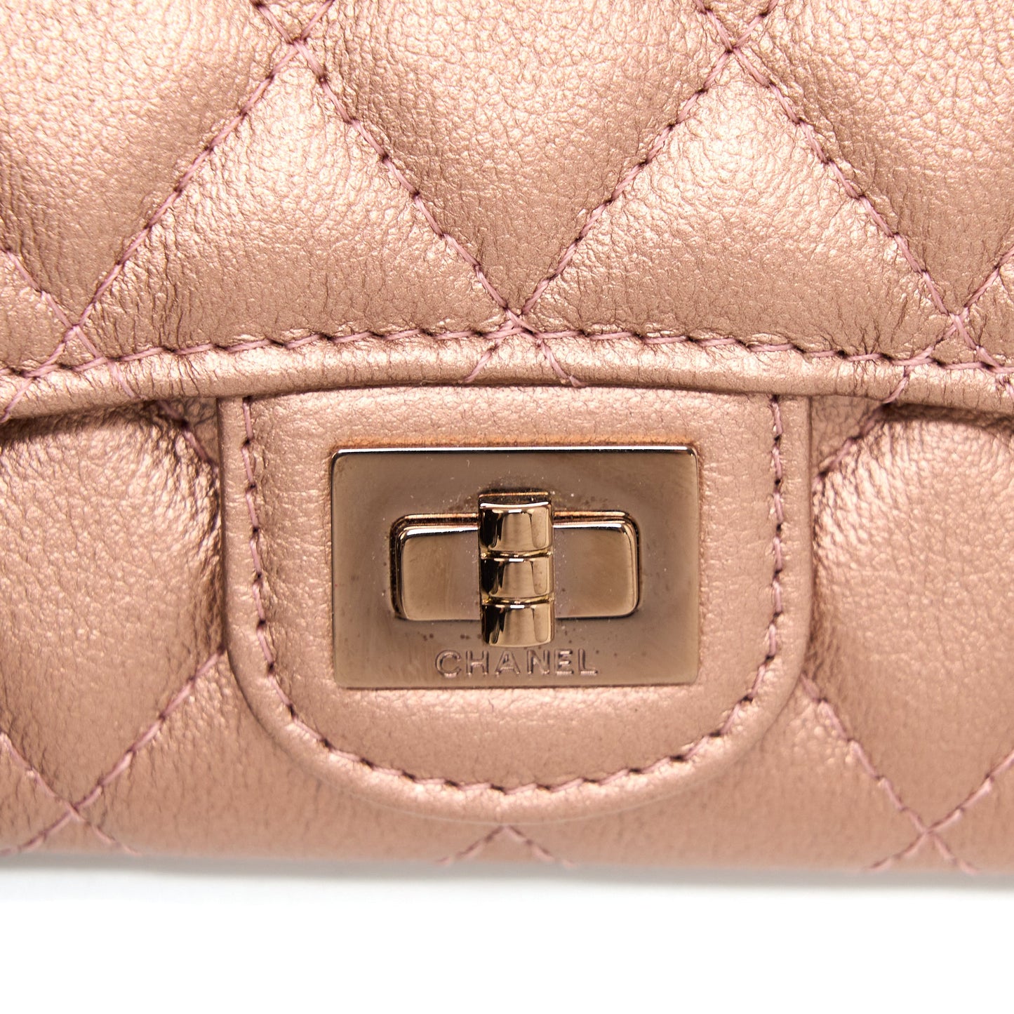Chanel 2.55 Reissue Flap  Holder Metallic Grained Calfskin Rose Gold RGHW