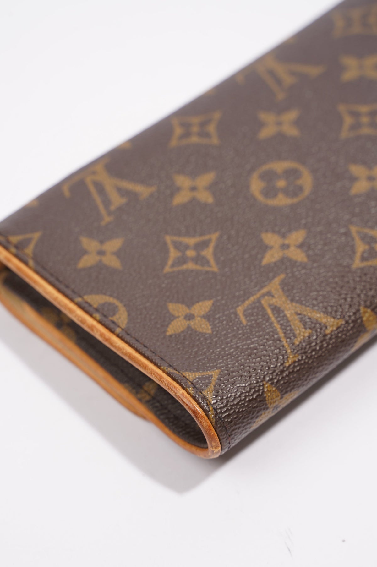 Louis Vuitton Pochette Twin Monogram Canvas GM