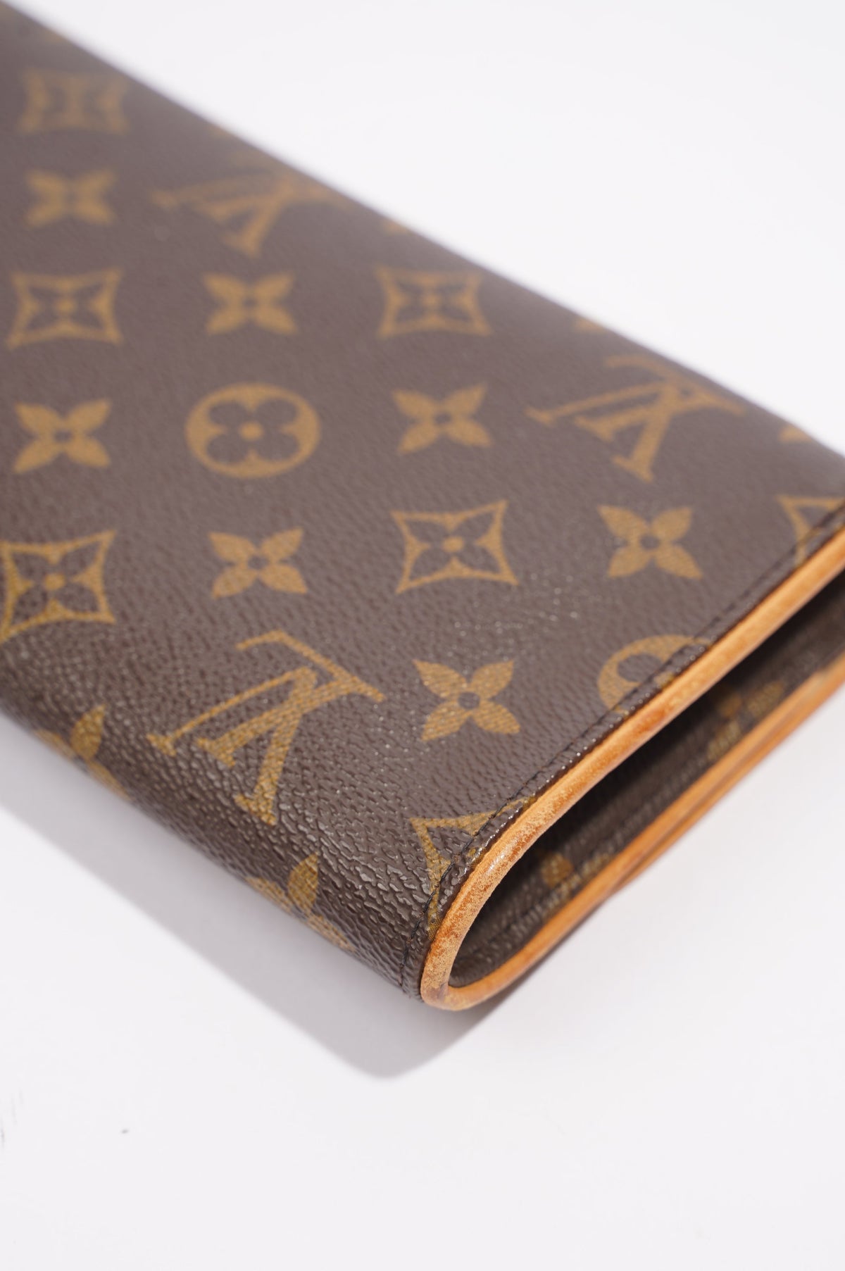Louis Vuitton Pochette Twin Monogram Canvas GM