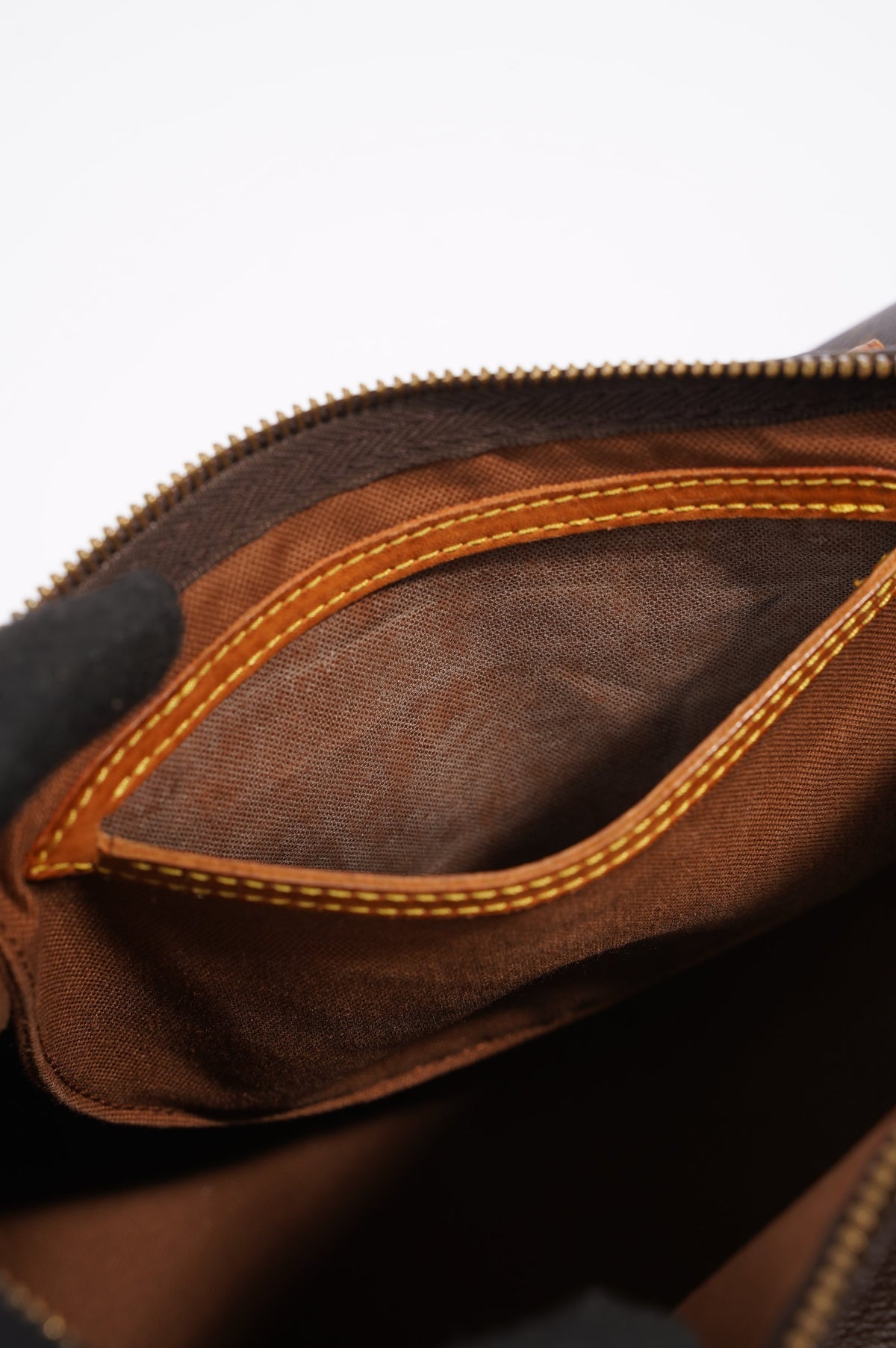 Louis Vuitton Speedy Monogram Canvas 30