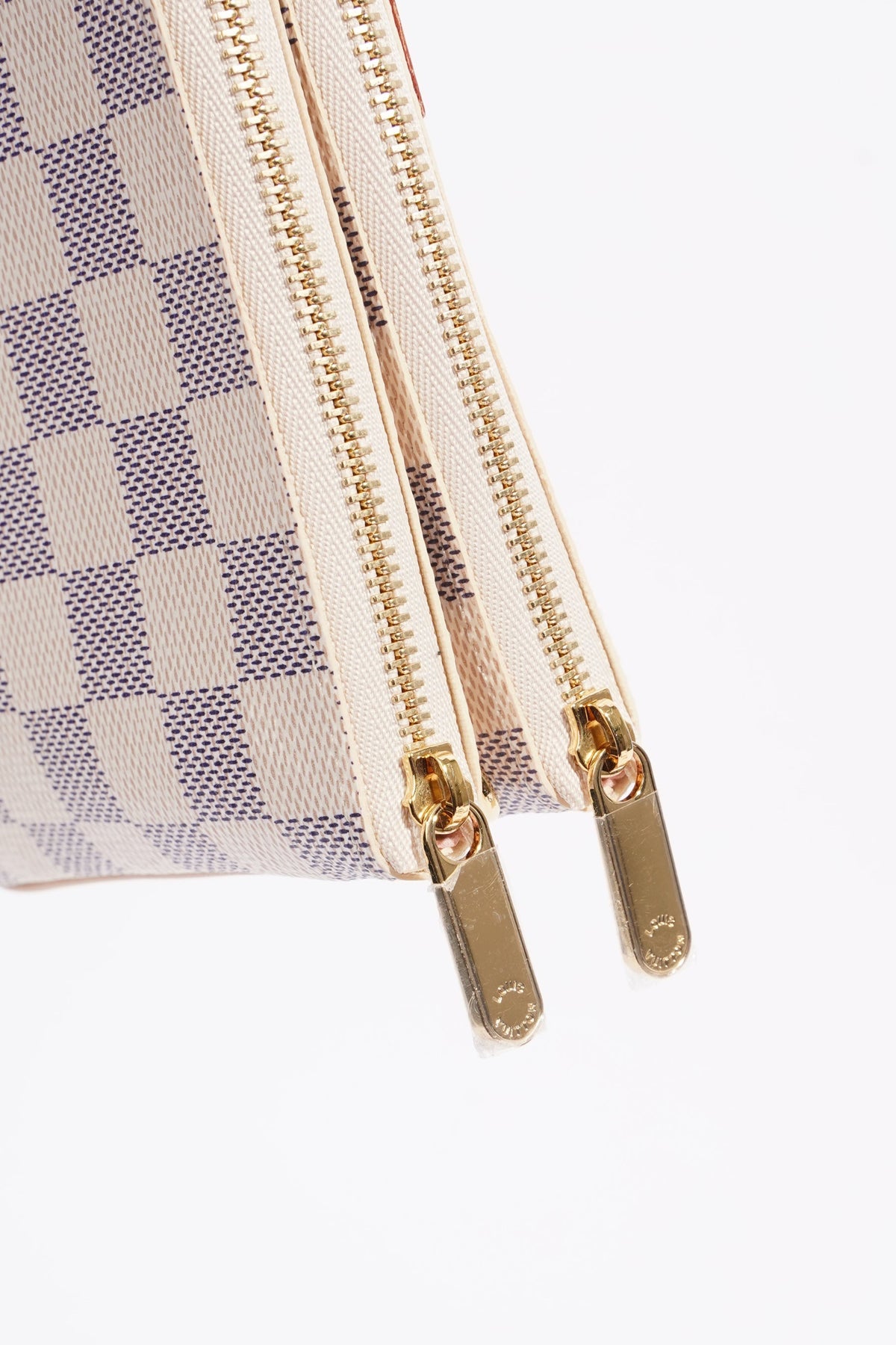 Louis Vuitton Womens Double Zip Pochette Damier Azur Canvas