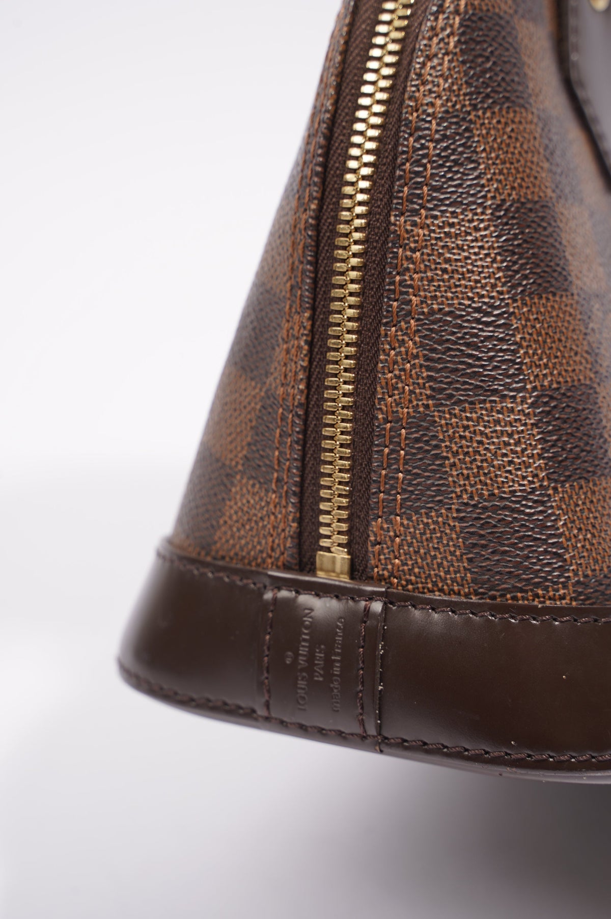Louis Vuitton Womens Alma Damier Ebene BB