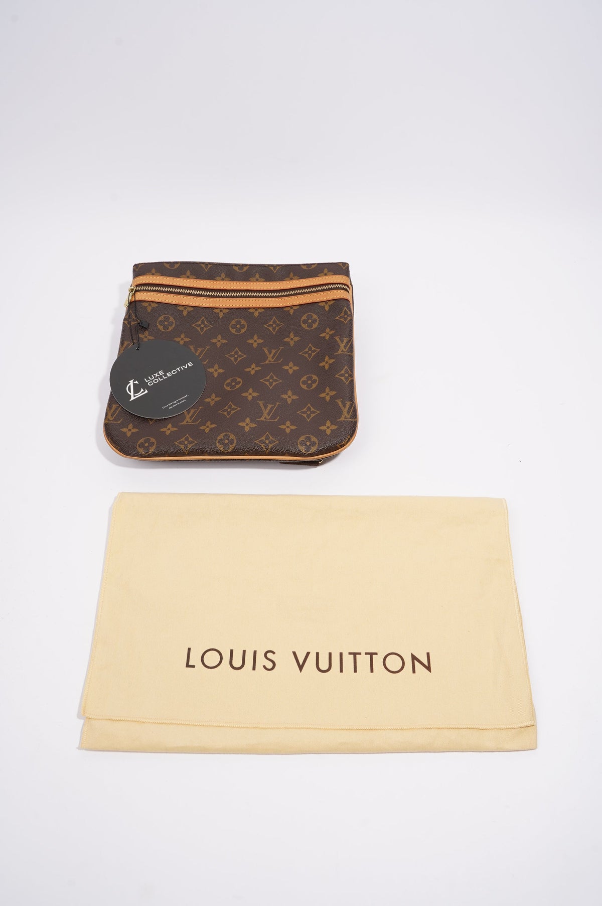 Louis Vuitton Womens Vintage Pochette Bosphore Monogram Canvas