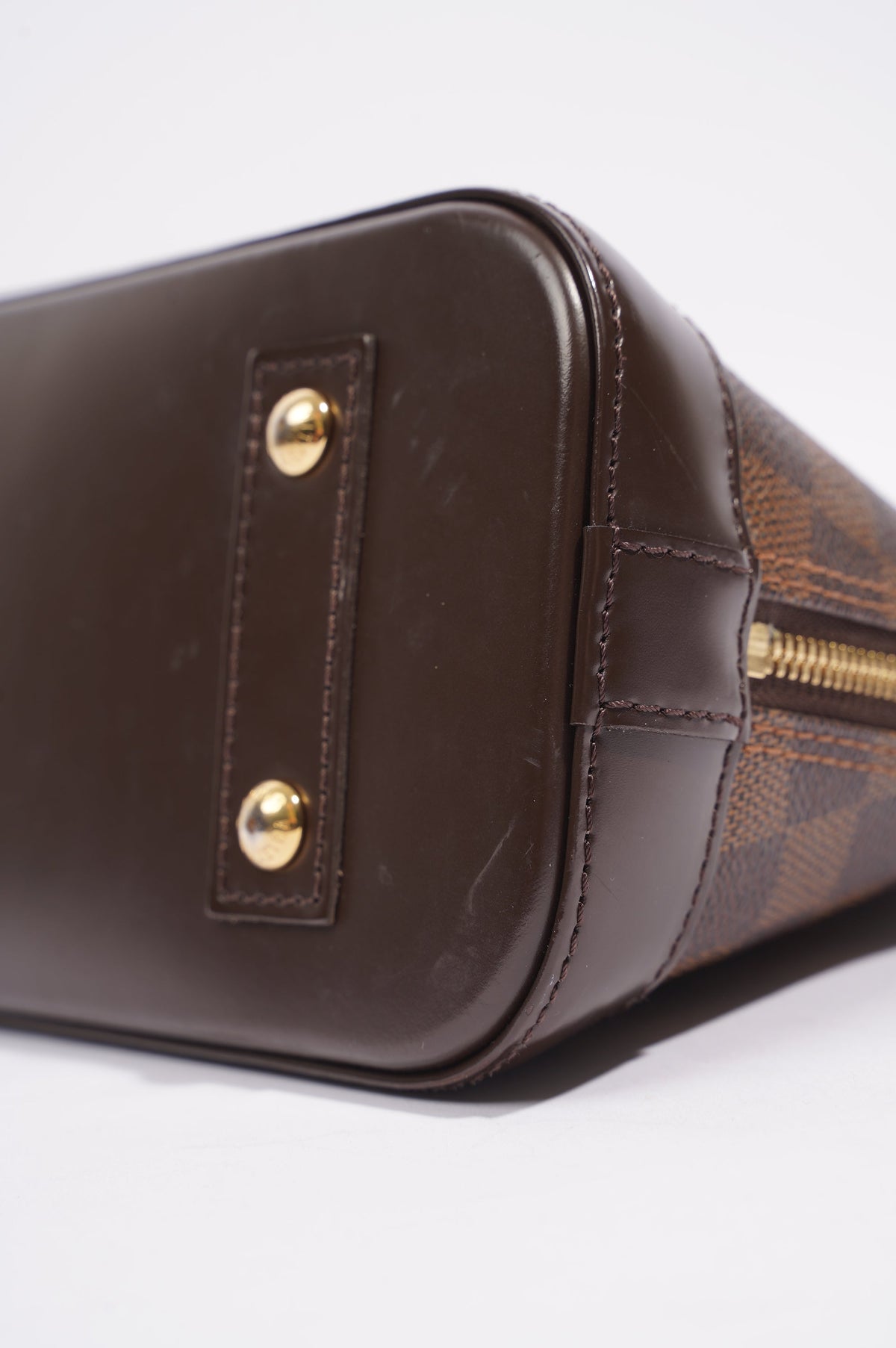Louis Vuitton Womens Alma Damier Ebene BB