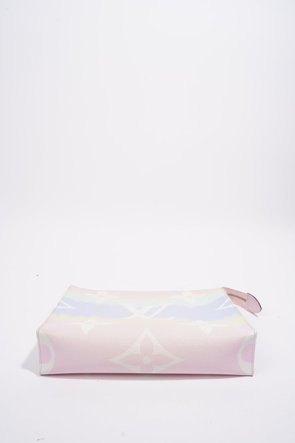Louis Vuitton Womens LV Toilette Pouch Escale Monogram 26