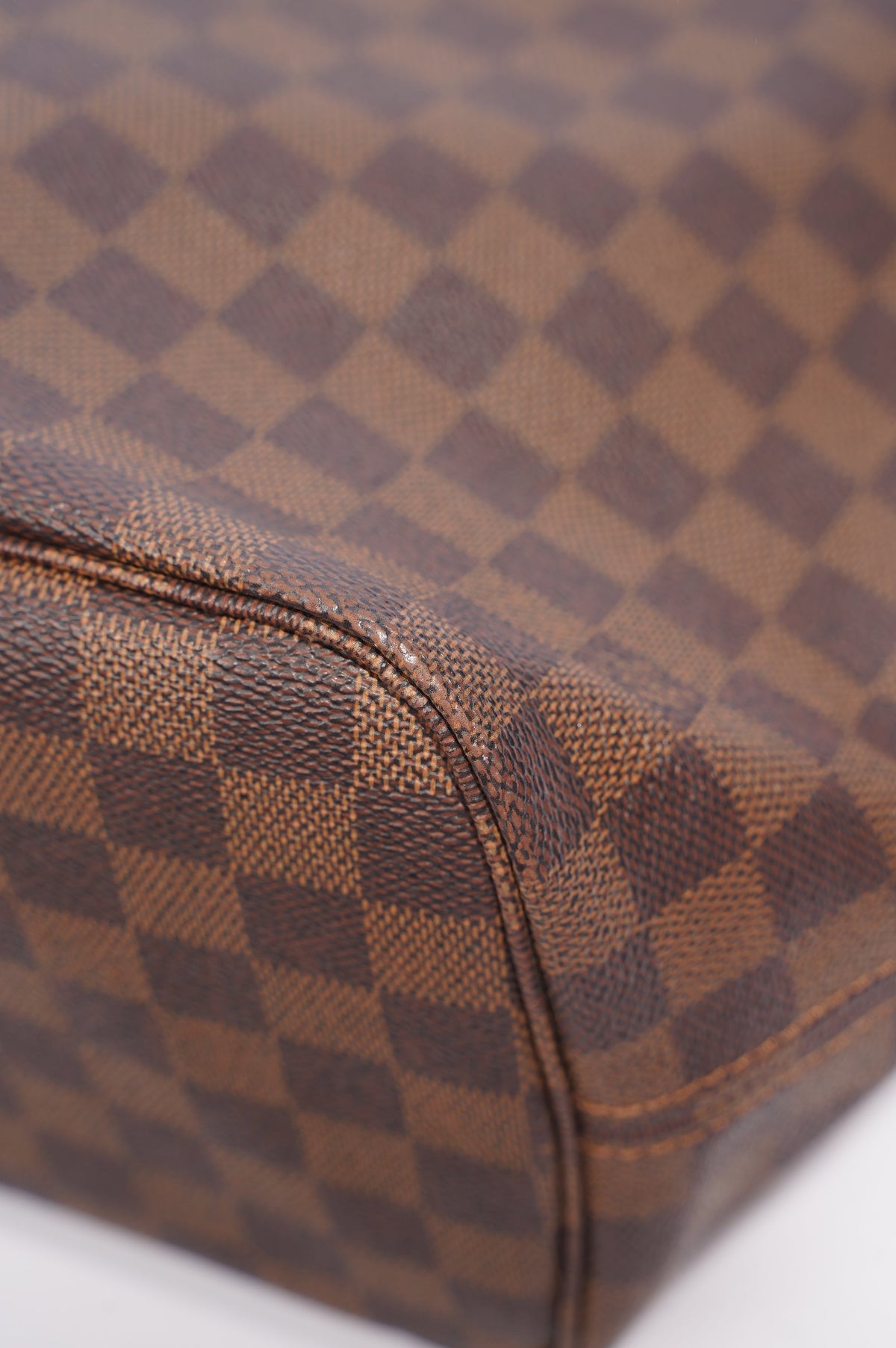 Louis Vuitton Neverfull Damier Ebene Canvas MM