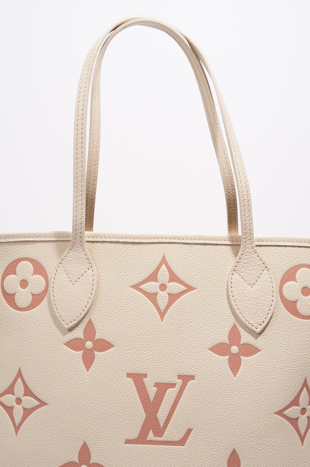 Louis Vuitton Neverfull Cream / Rose Empreinte Leather MM