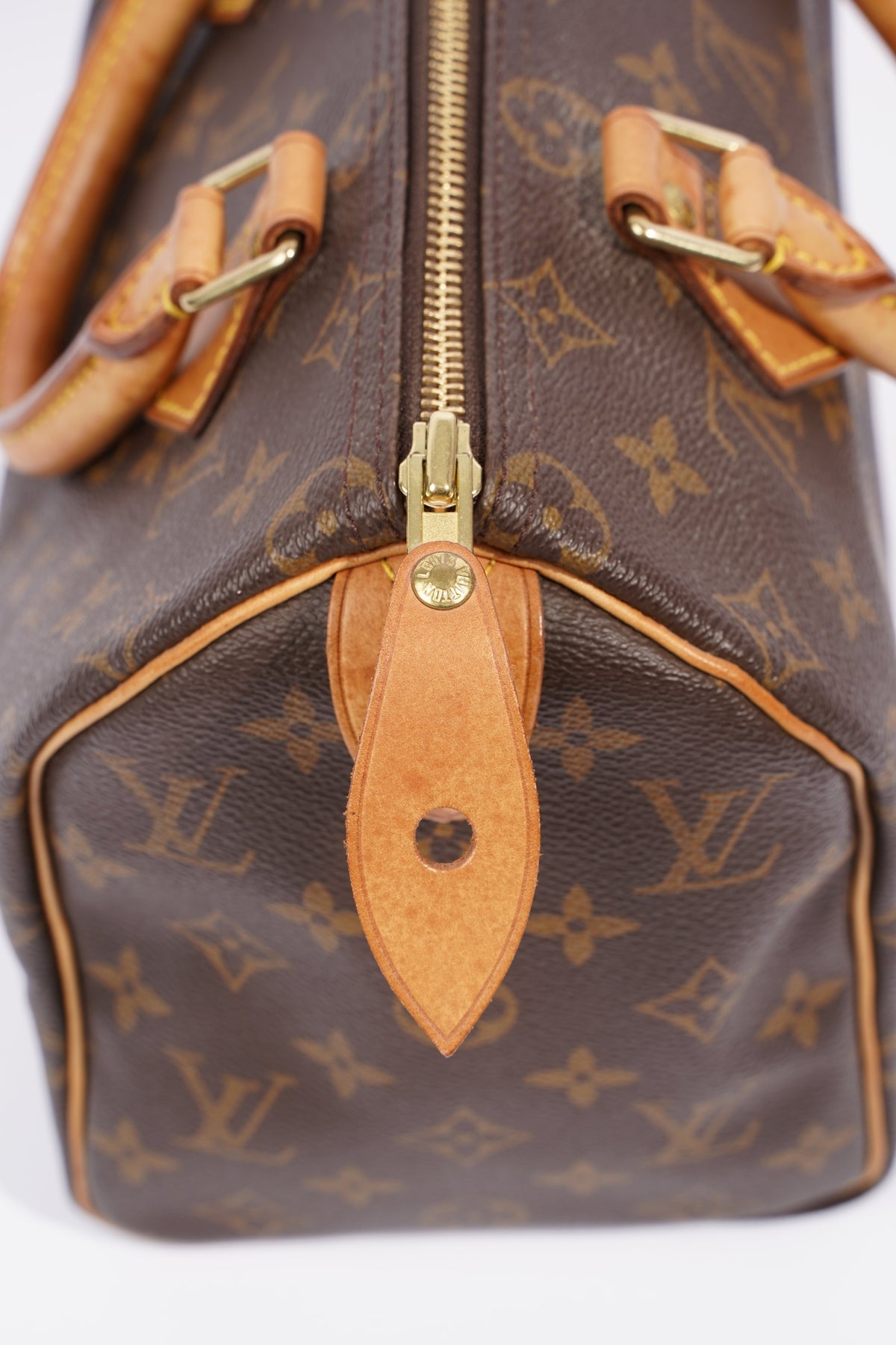 Louis Vuitton Speedy Monogram Canvas 25