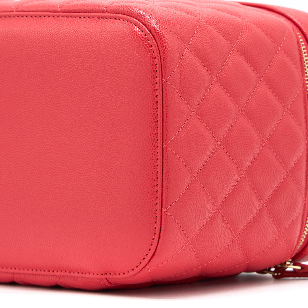 Chanel Top Handle Vanity Case Caviar Red LGHW