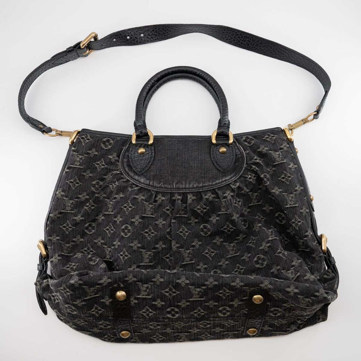 Louis Vuitton Neo Cabby MM Monogram Denim Noir