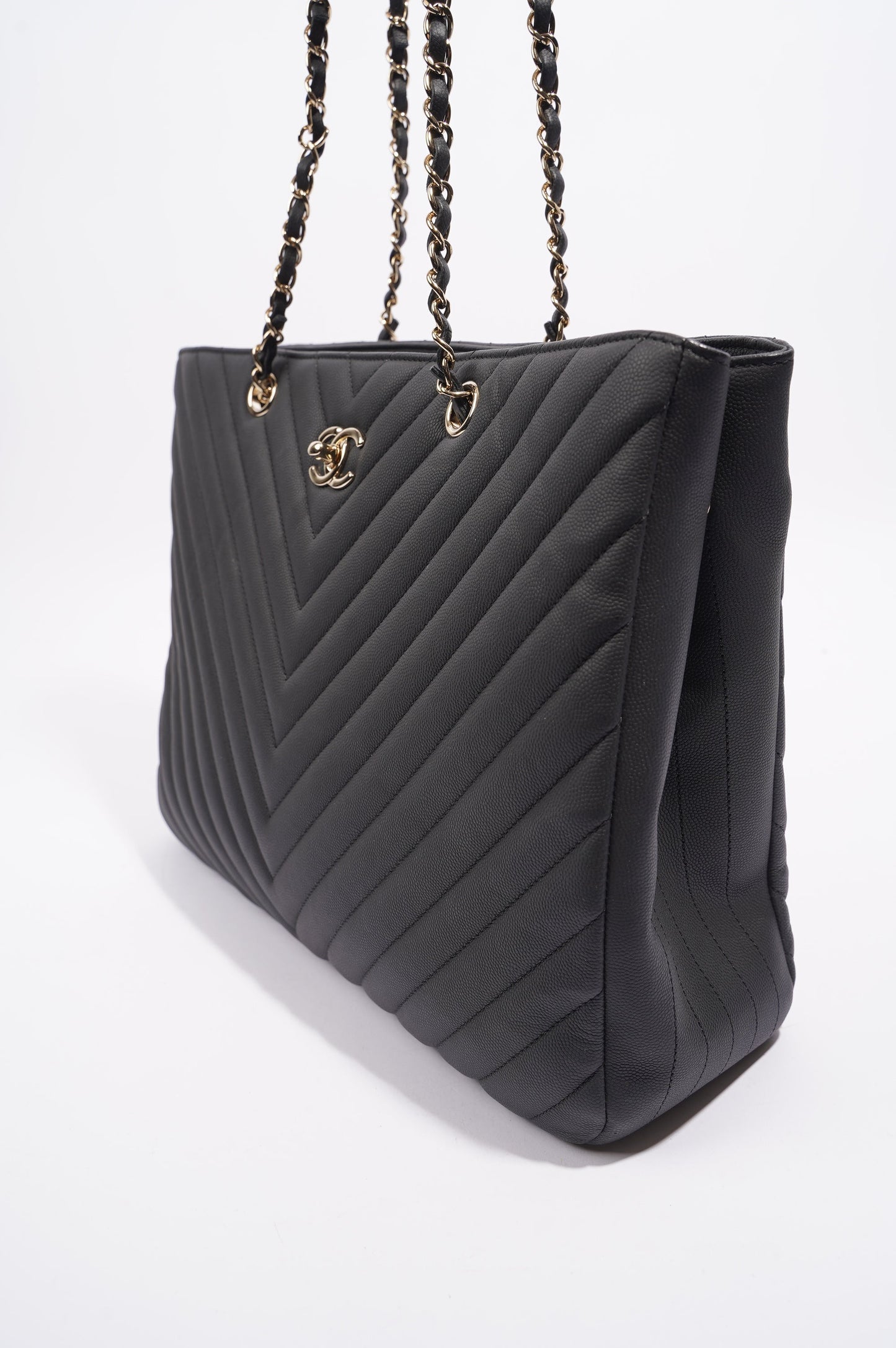 Chanel Womens Lambskin Classic Chevron Timeless Tote Black