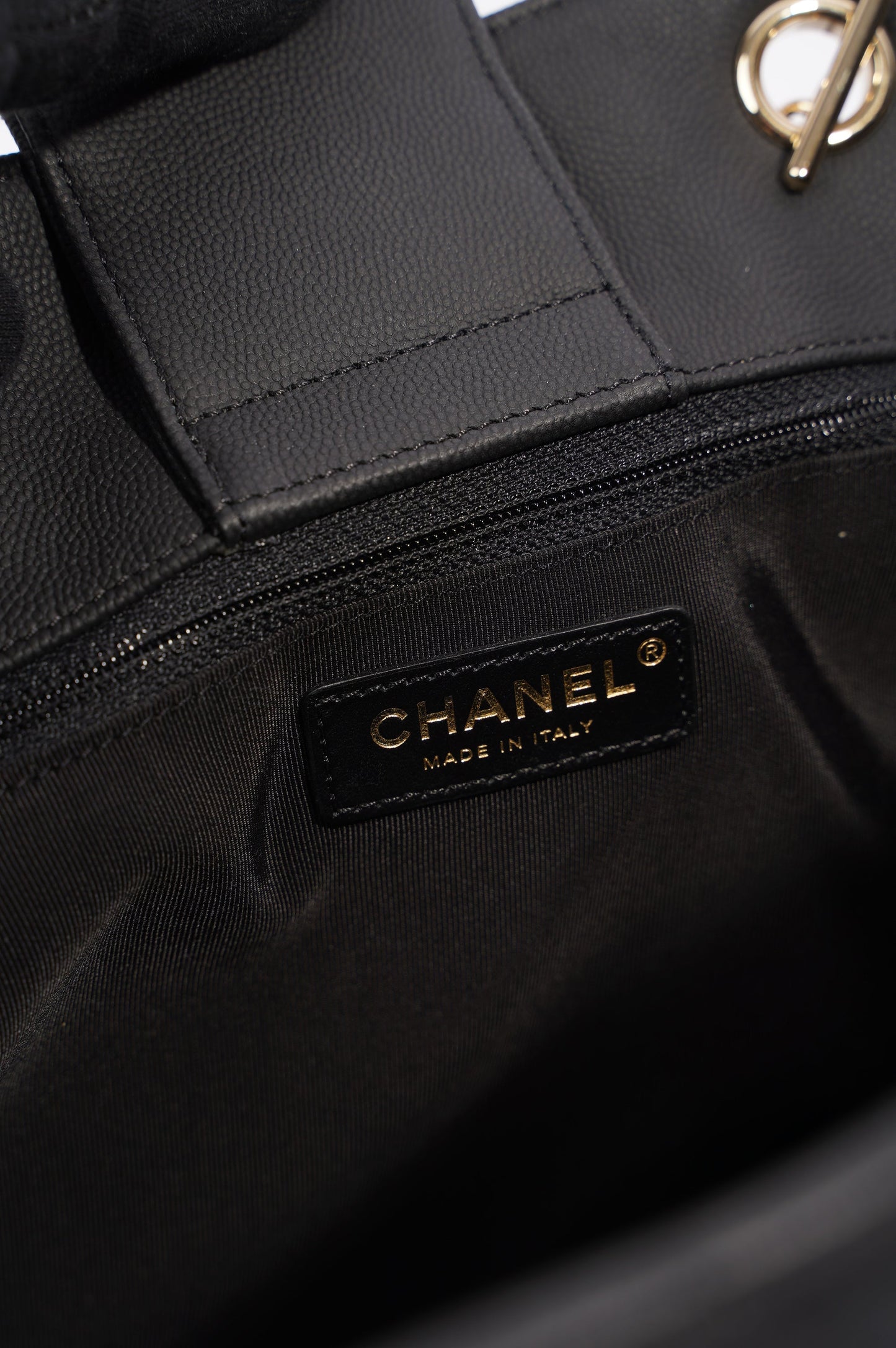 Chanel Womens Lambskin Classic Chevron Timeless Tote Black