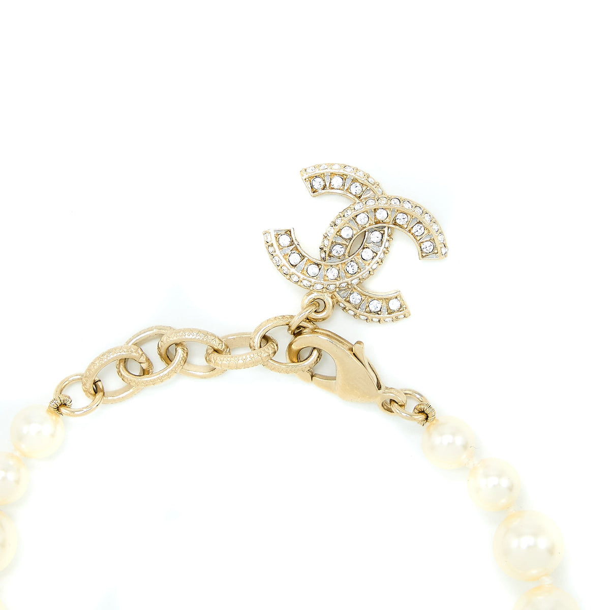 Chanel Pearl Bracelet With CC Logo Light Gold Tone