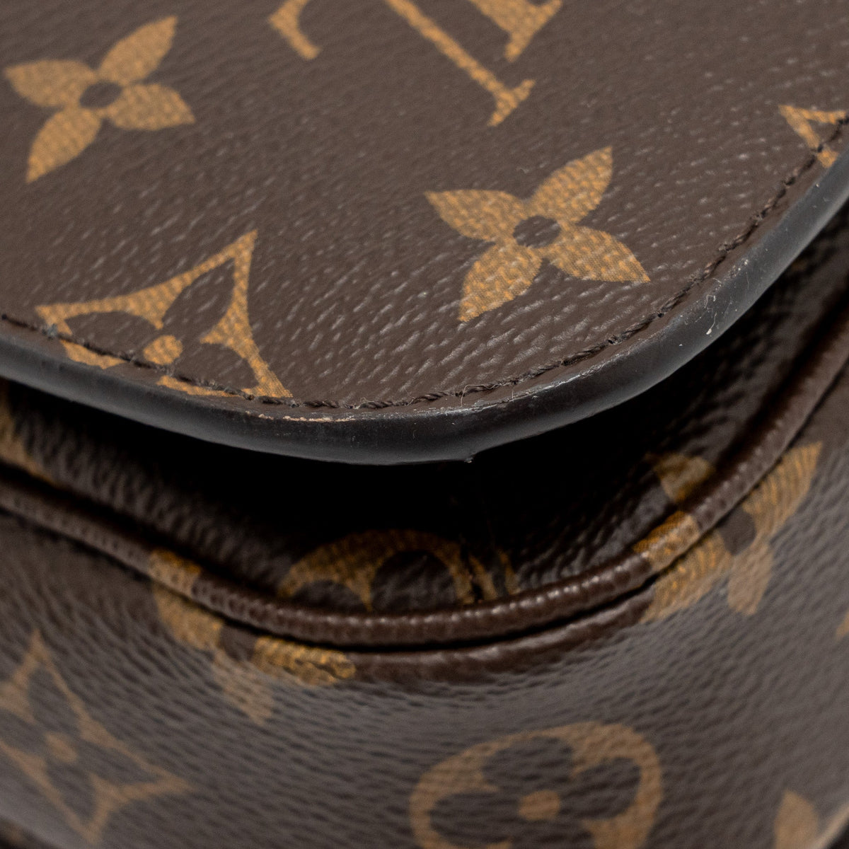 Louis Vuitton Pochette Metis Monogram Canvas GHW