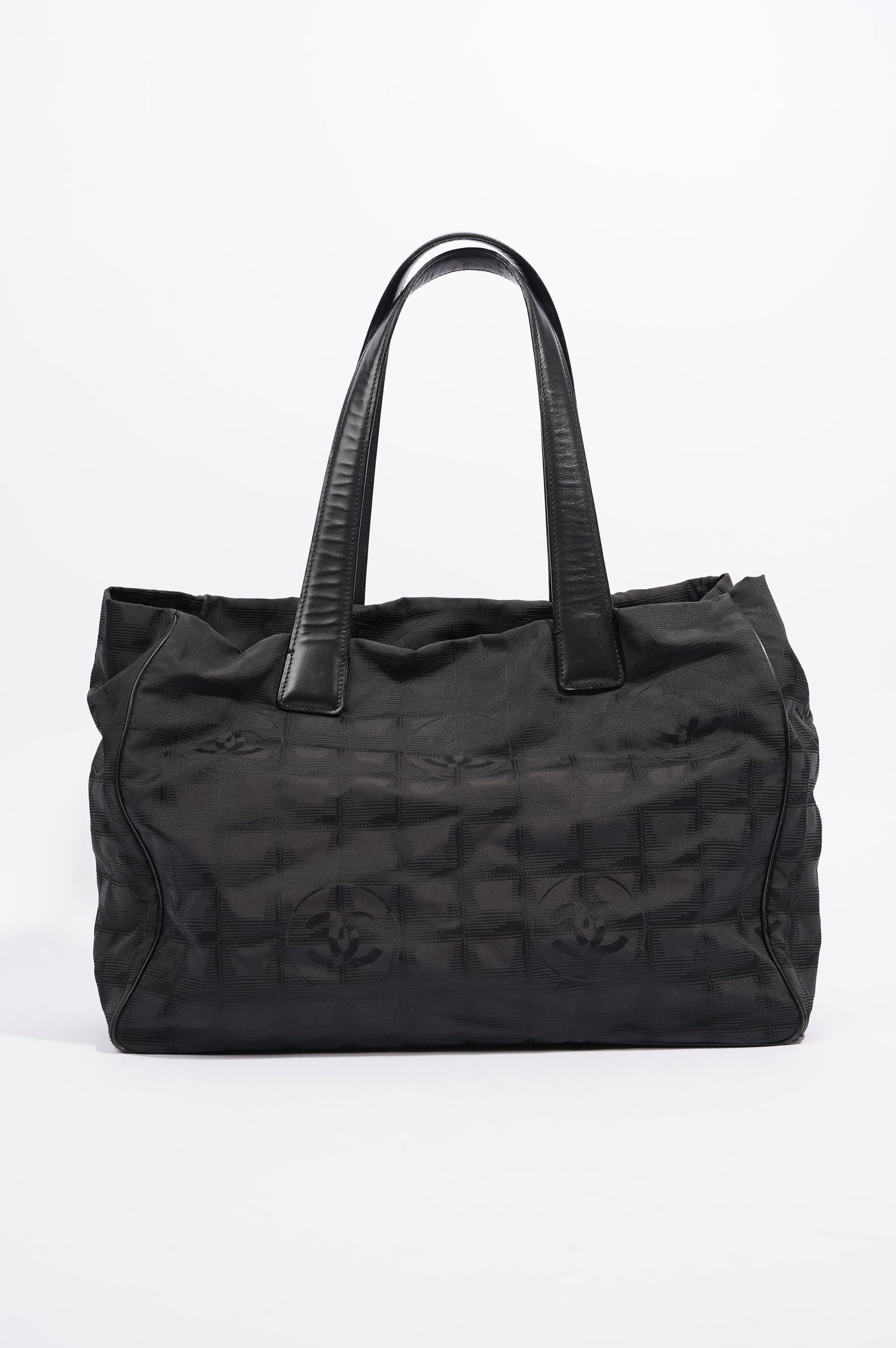 Chanel Womens Vintage Travel Line Tote Black