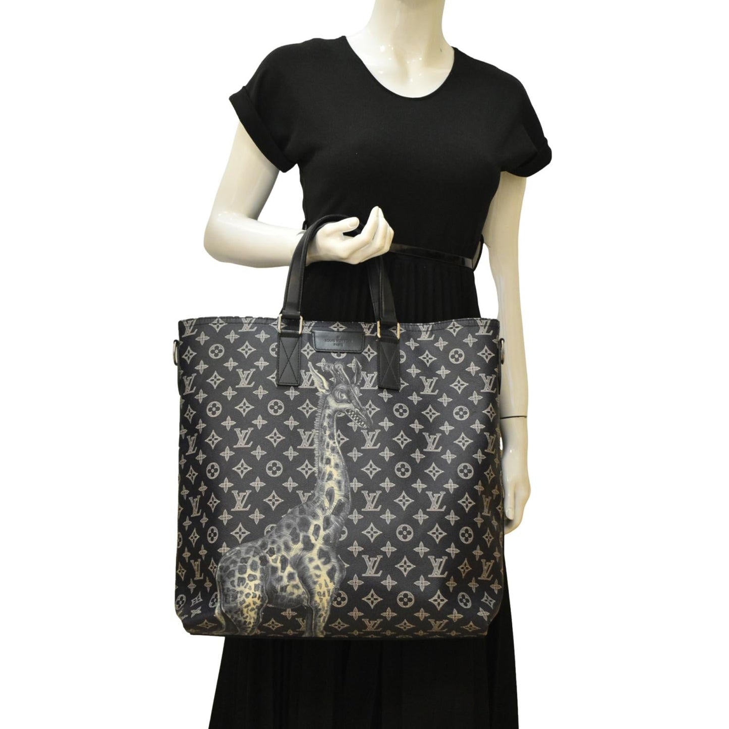 LOUIS VUITTON Savane Monogram Chapman Canvas Atlas Tote Bag Navy Blue