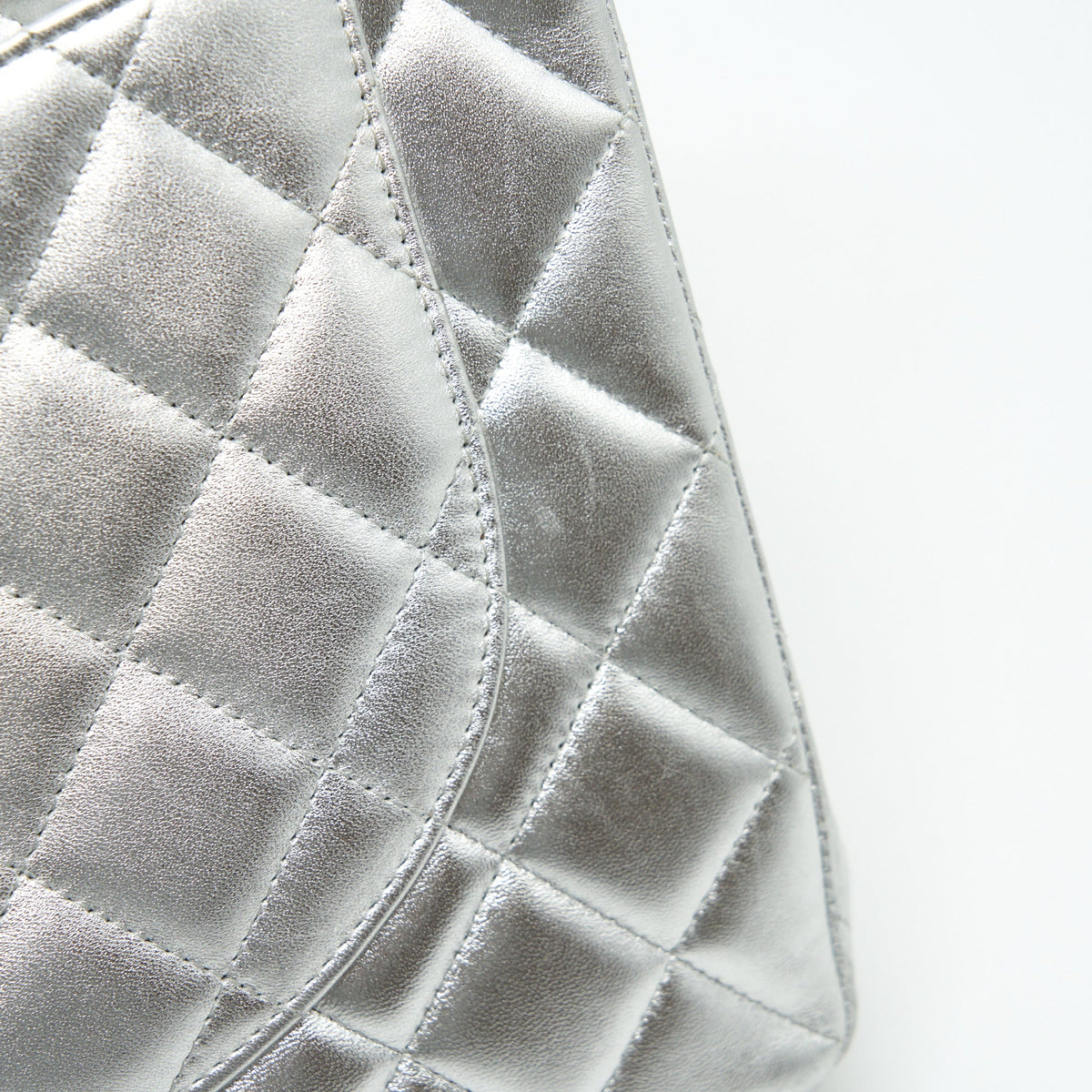 Chanel Maxi Classic Double Flap Bag Lambskin Sliver SHW