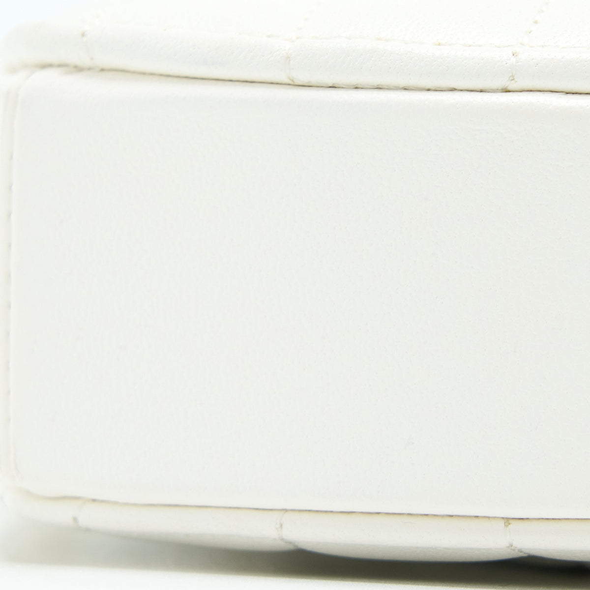 Chanel Small Heart Bag Lambskin White LGHW