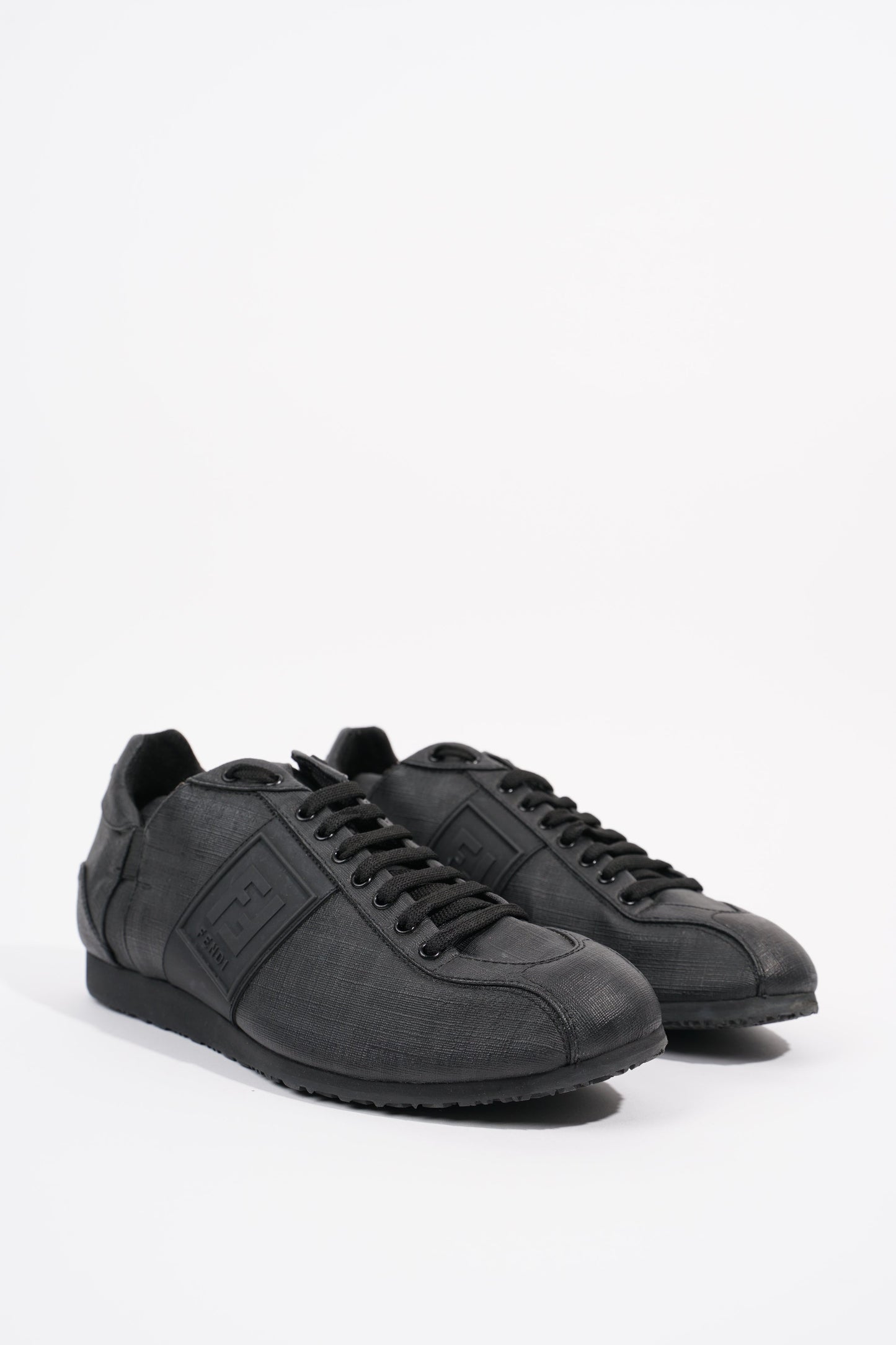 Fendi Mens Low Top Sneaker EU 40.5 / UK 6.5