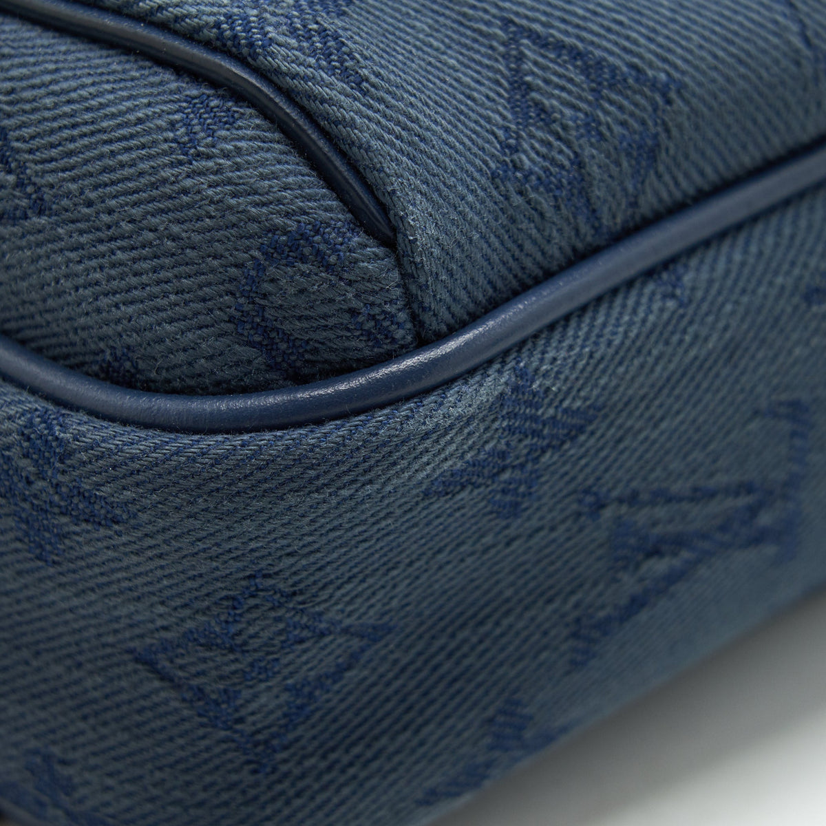Louis Vuitton Outdoor Bumbag Denim Navy