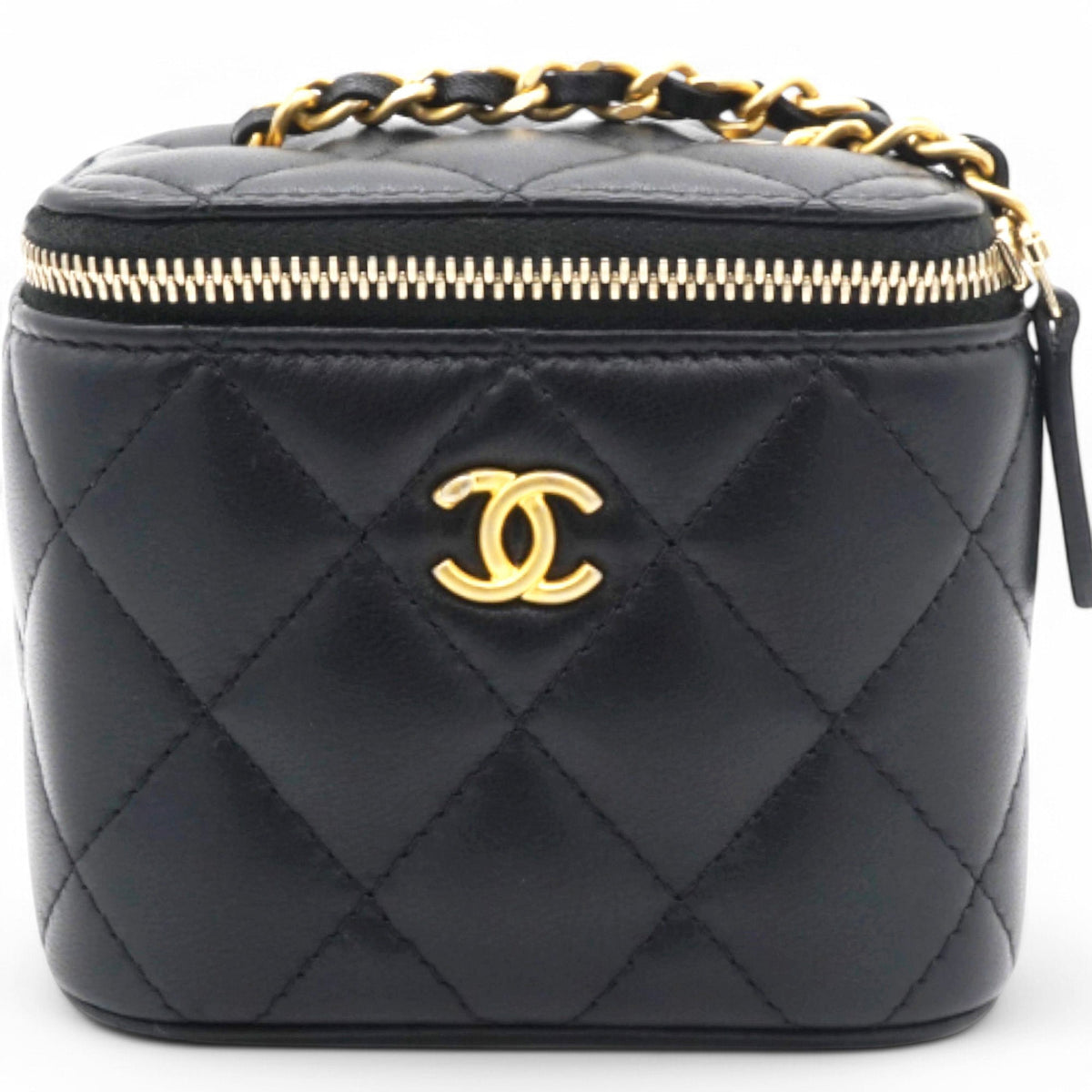 Chanel Lambskin Quilted Mini Pearl Crush Vanity Case With Chain Black
