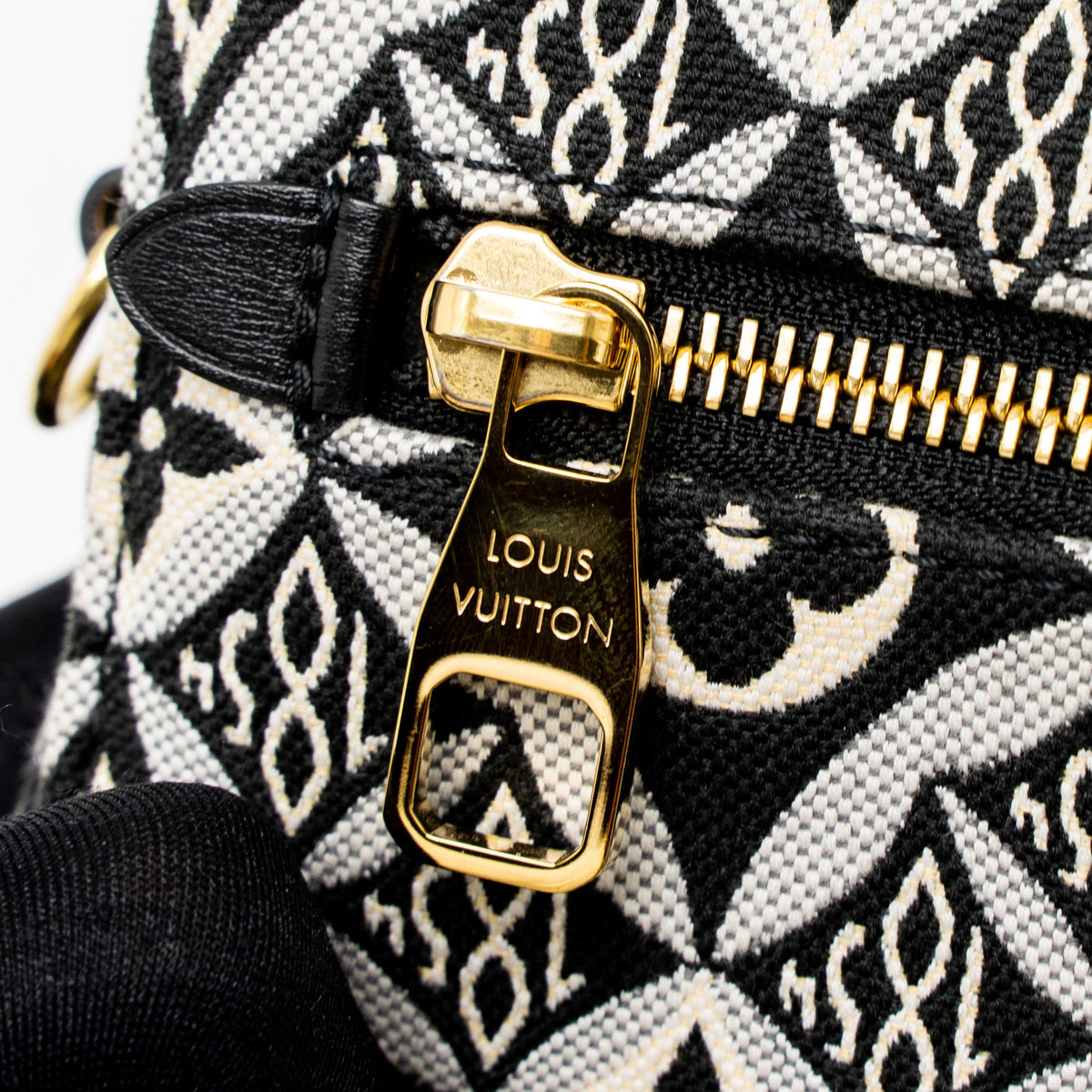 Louis Vuitton Since 1854 Pochette Métis Canvas/Leather Multicoloured GHW