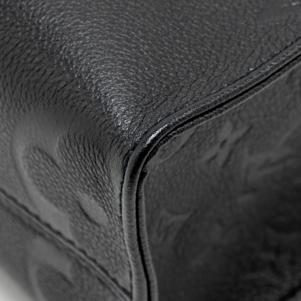 Louis Vuitton OnTheGo PM Monogram Empreinte Leather Black GHW