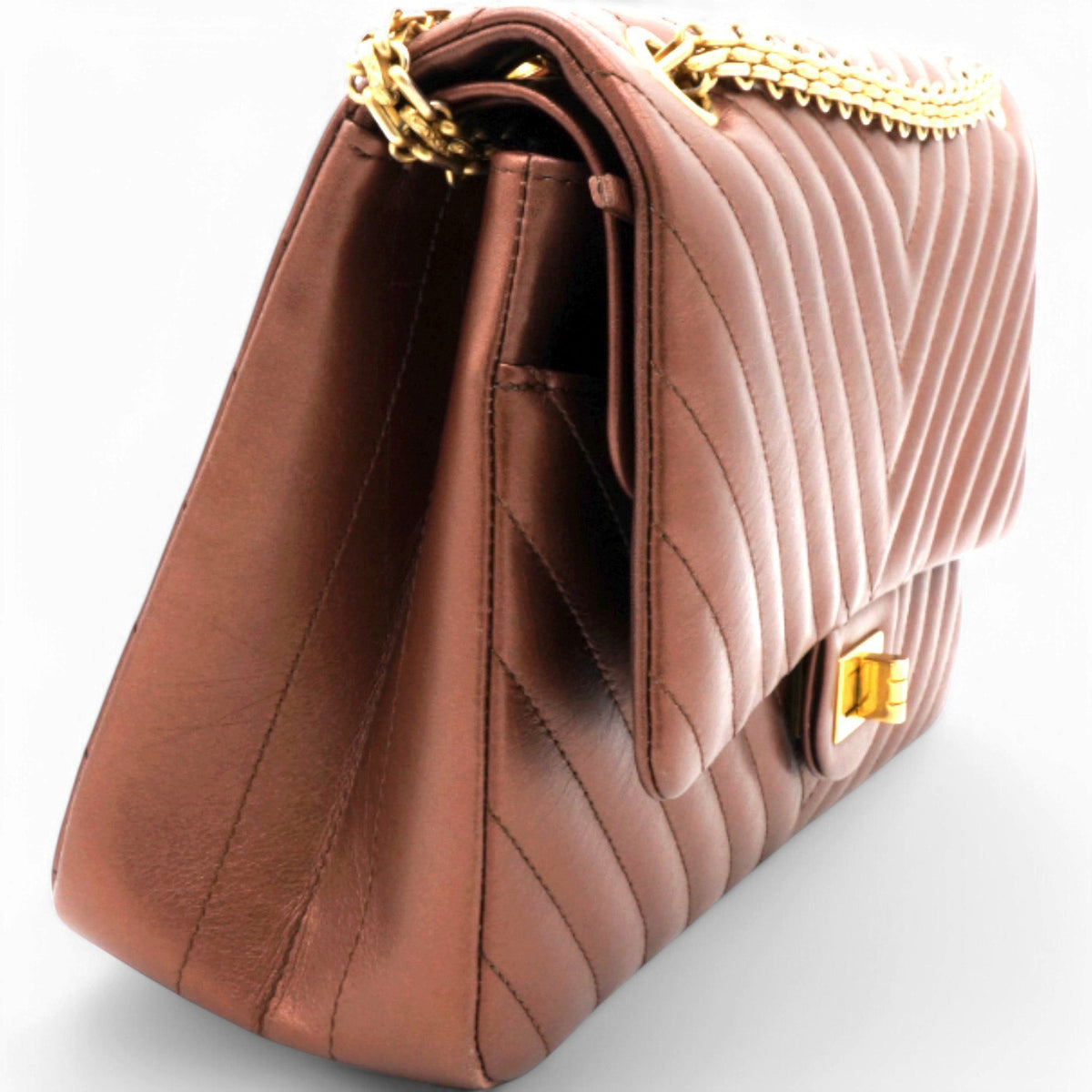 Chanel Metallic Chevron Quilted 2.55 Reissue 226 Flap Gold