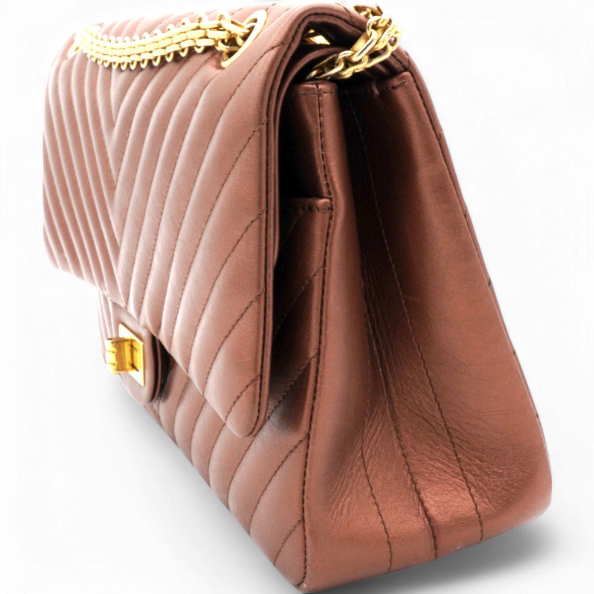 Chanel Metallic Chevron Quilted 2.55 Reissue 226 Flap Gold