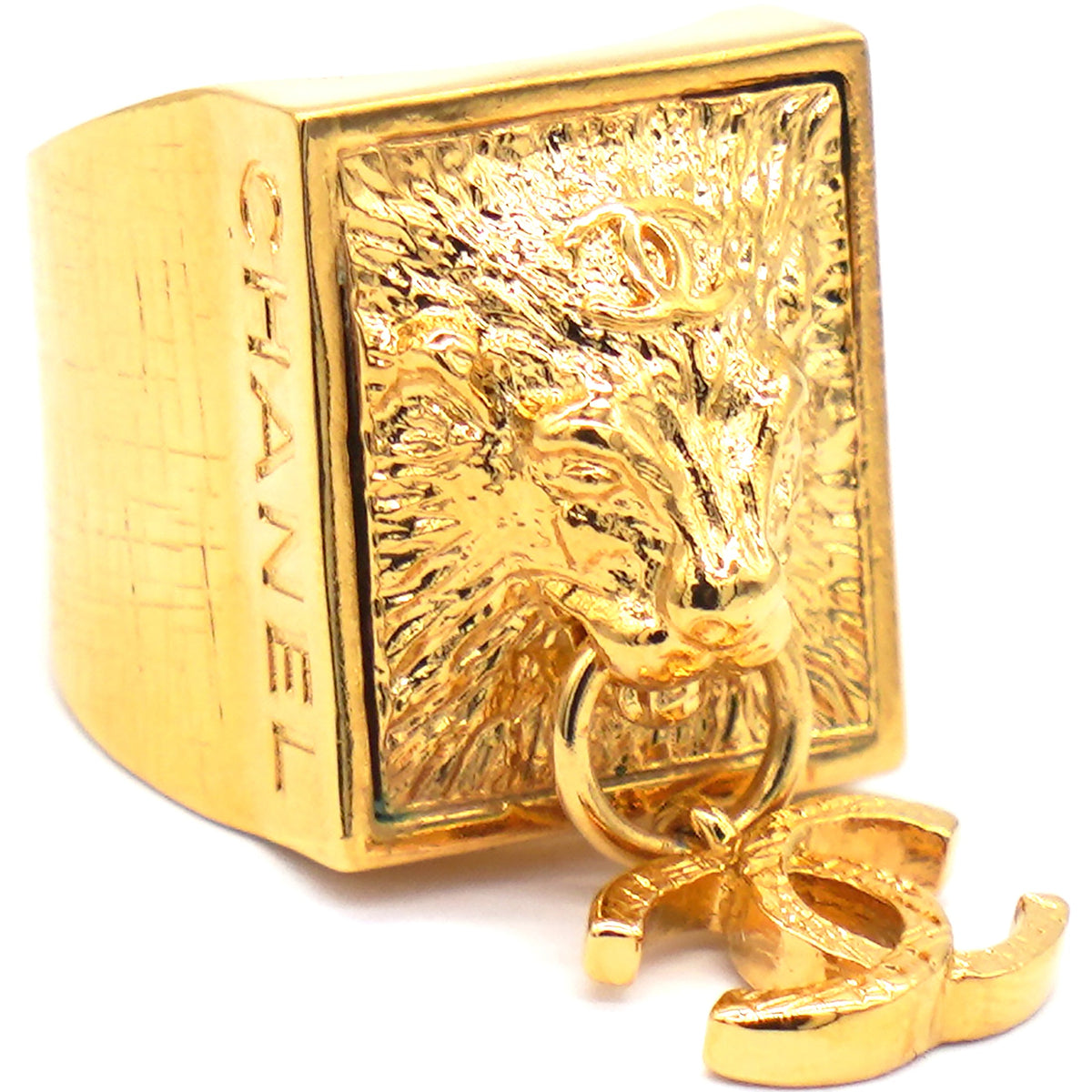 Chanel Lion Head CC Charm Cocktail Ring 52