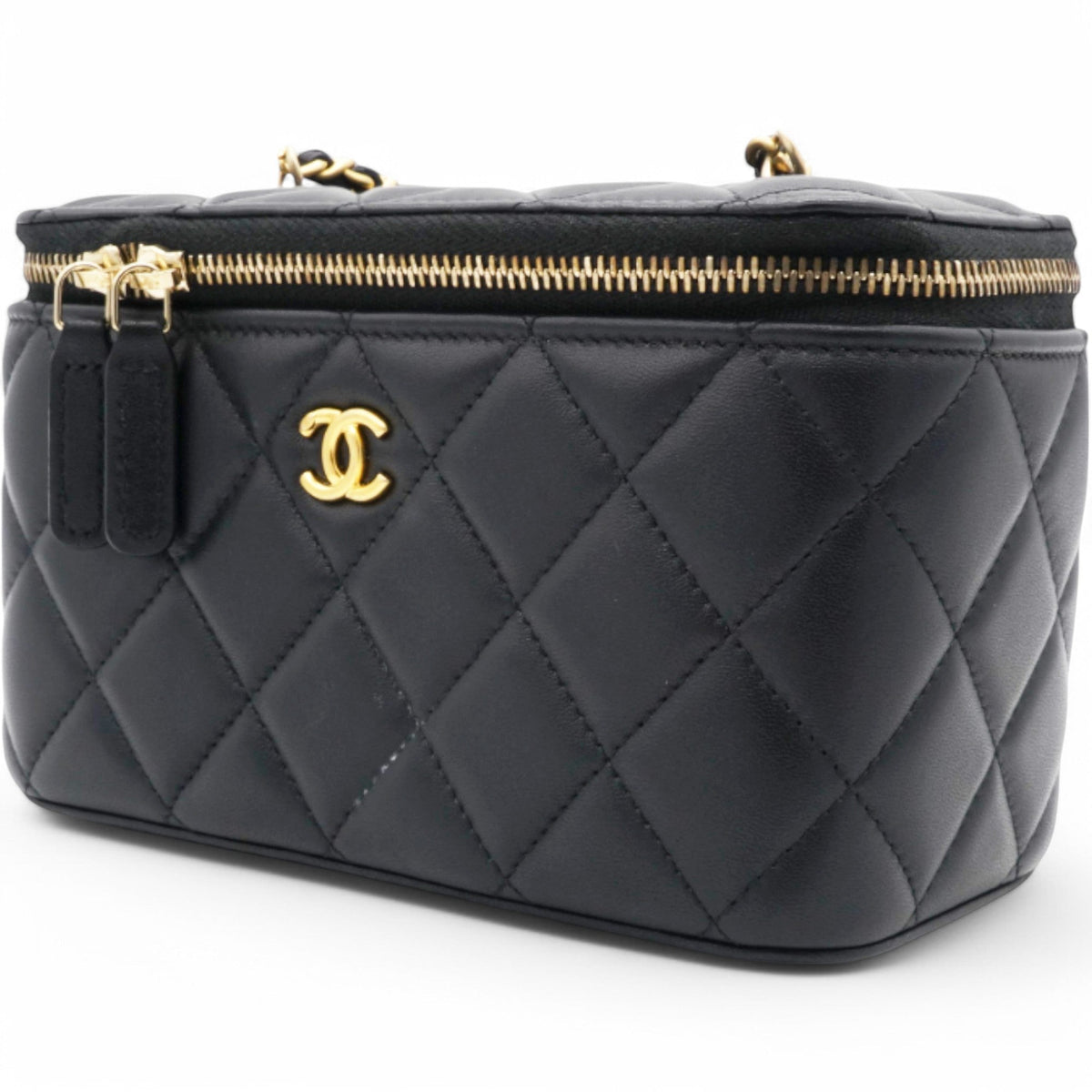 Chanel Lambskin Quilted Pearl Crush Small Vanity Case With Chain Black