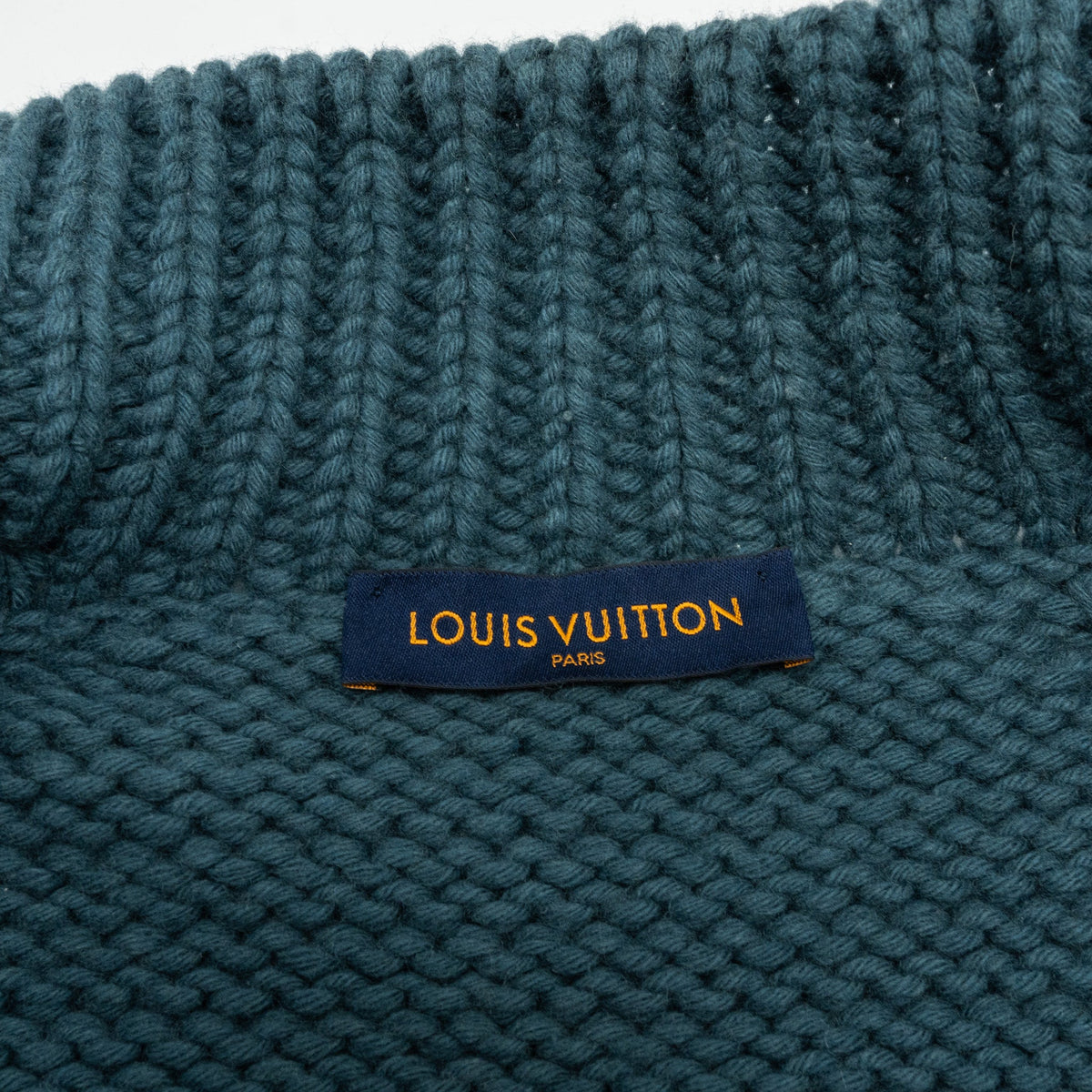 Louis Vuitton size S knit wear wool could blue